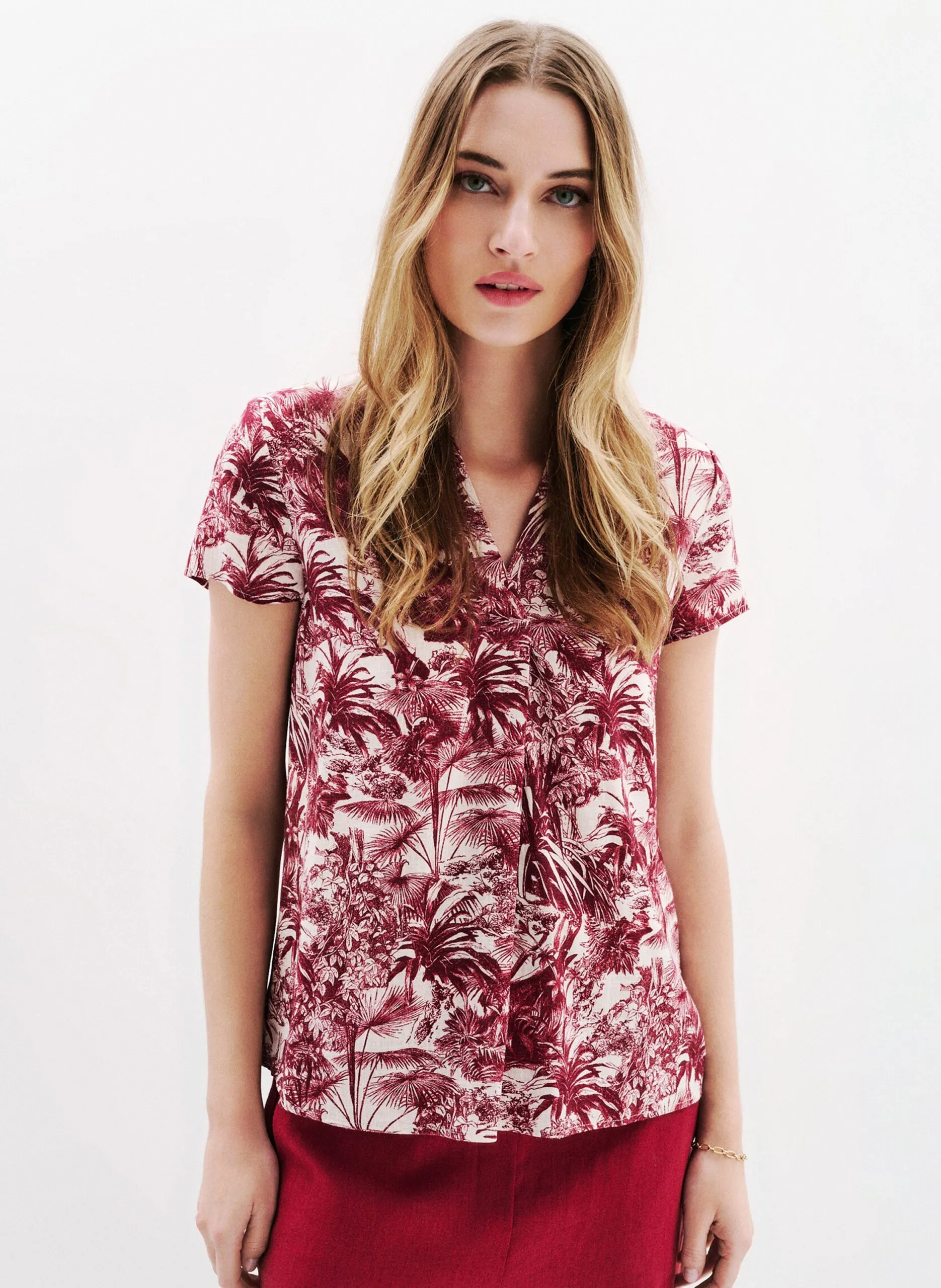 Bedruckte Bluse aus Viskose und Seide Rot 251C-CKAT