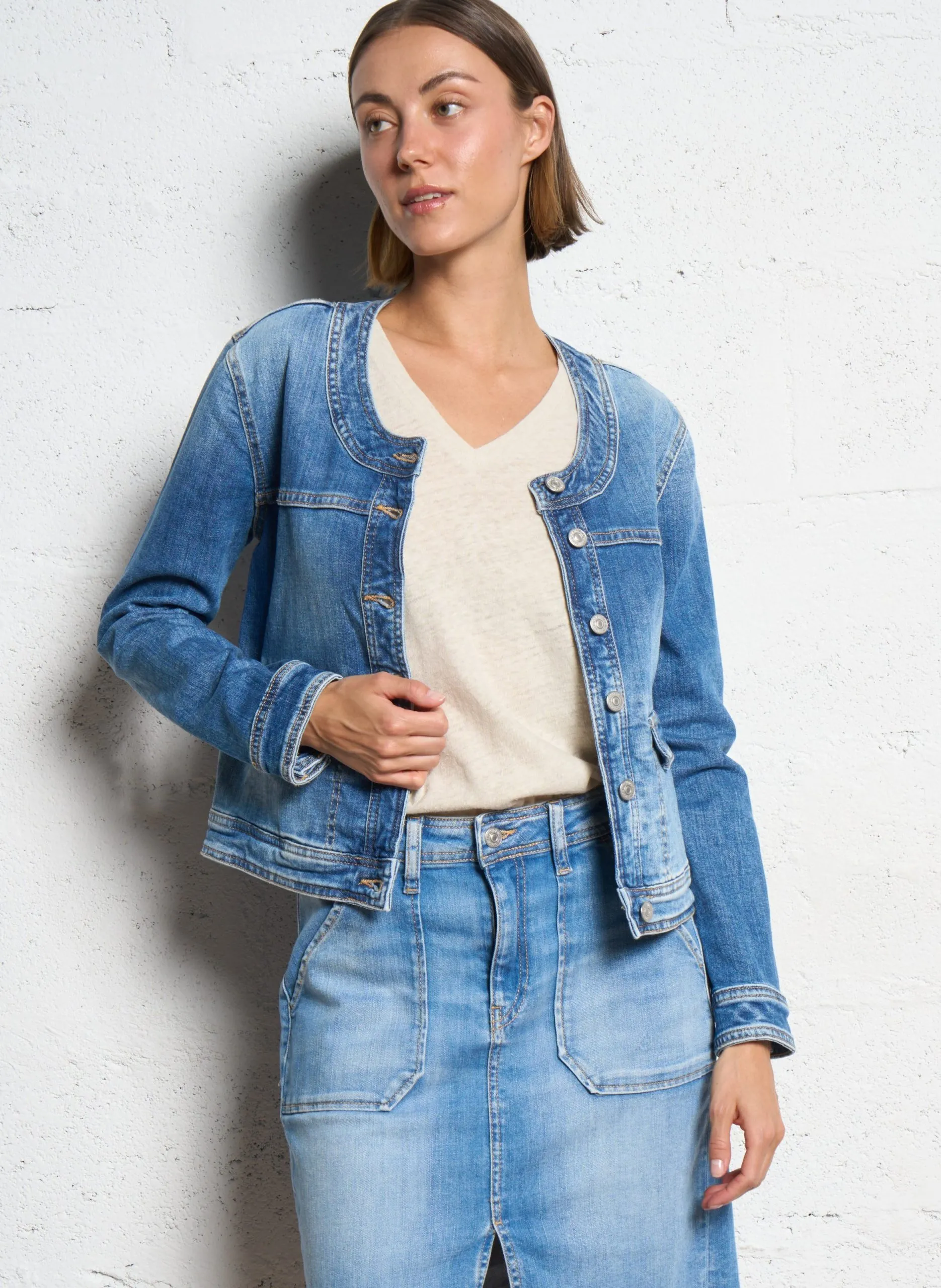 Gerade geschnittene Jeansjacke aus Baumwoll-Mix Blau WAXX