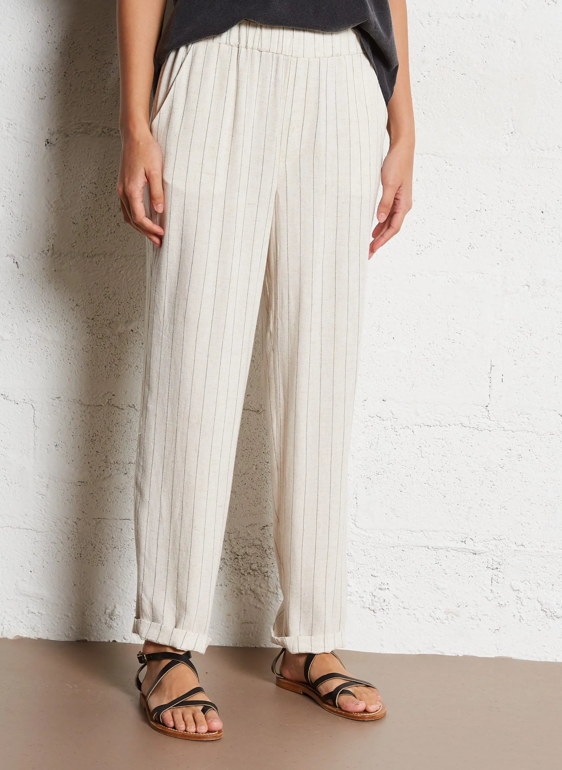 Gerade geschnittene Hose mit Streifen Weiss OLIVER