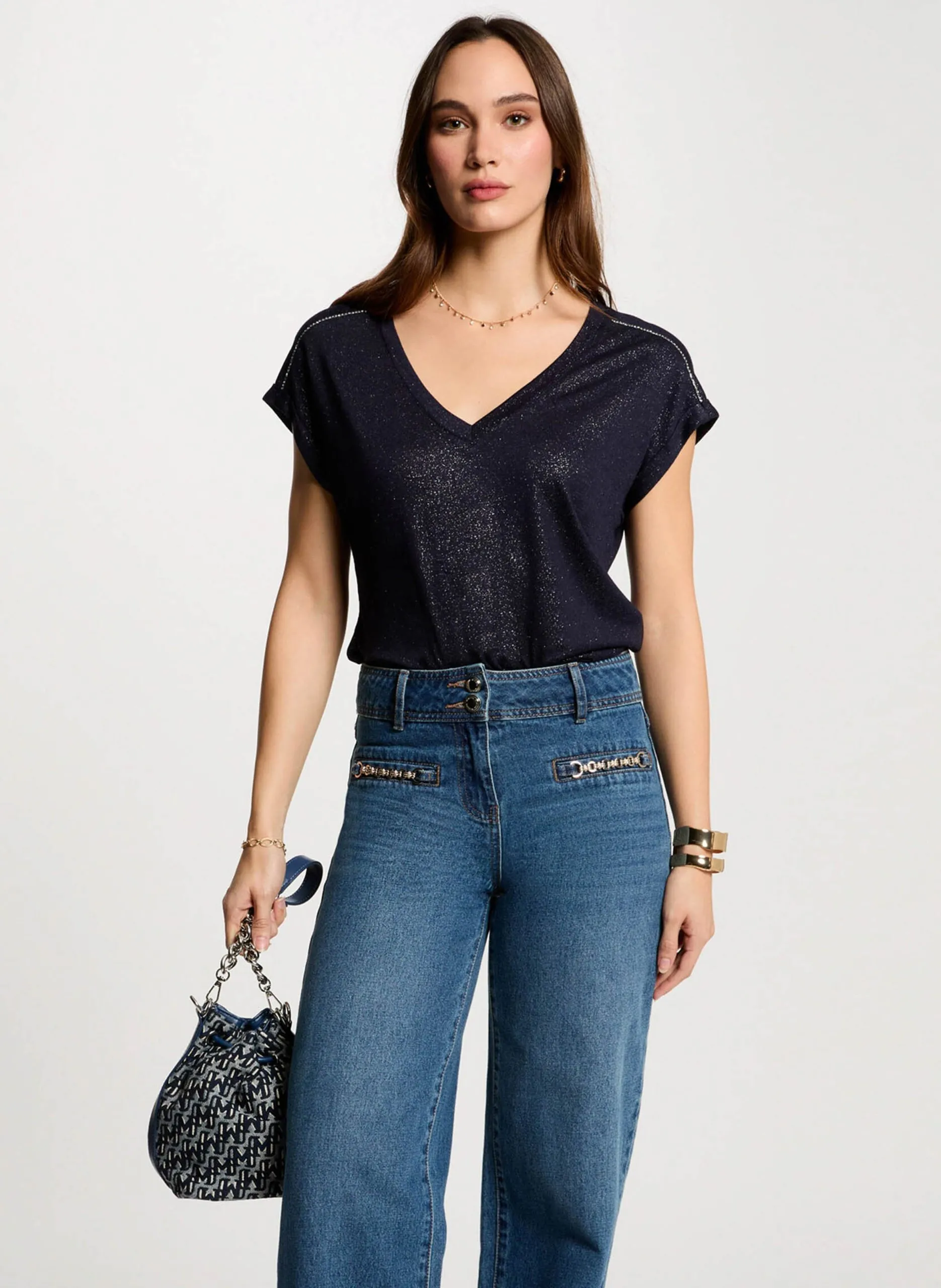 Top aus Crêpe mit V-Ausschnitt Schwarz 251-DEMA