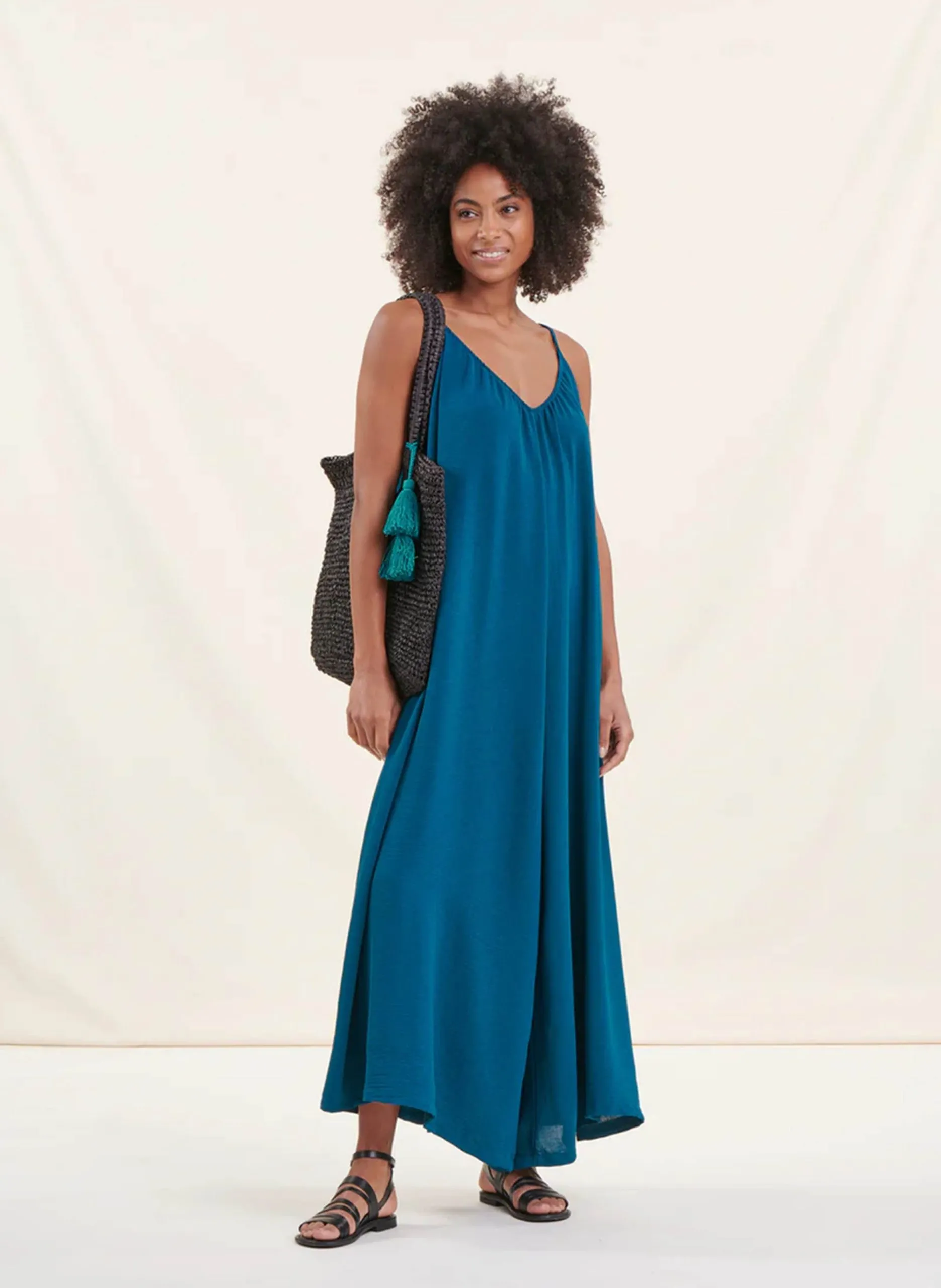 Weiter Jumpsuit mit Trägern Grun