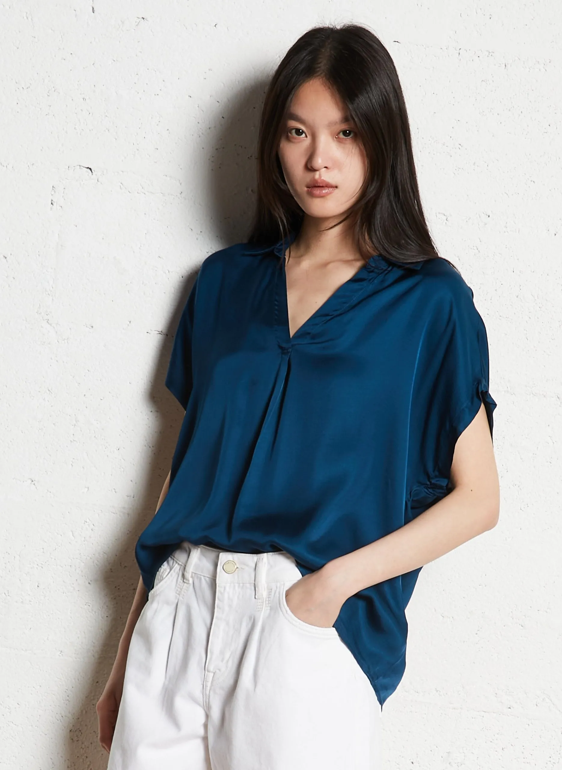 Weites Top mit V-Ausschnitt Blau TOSKANA