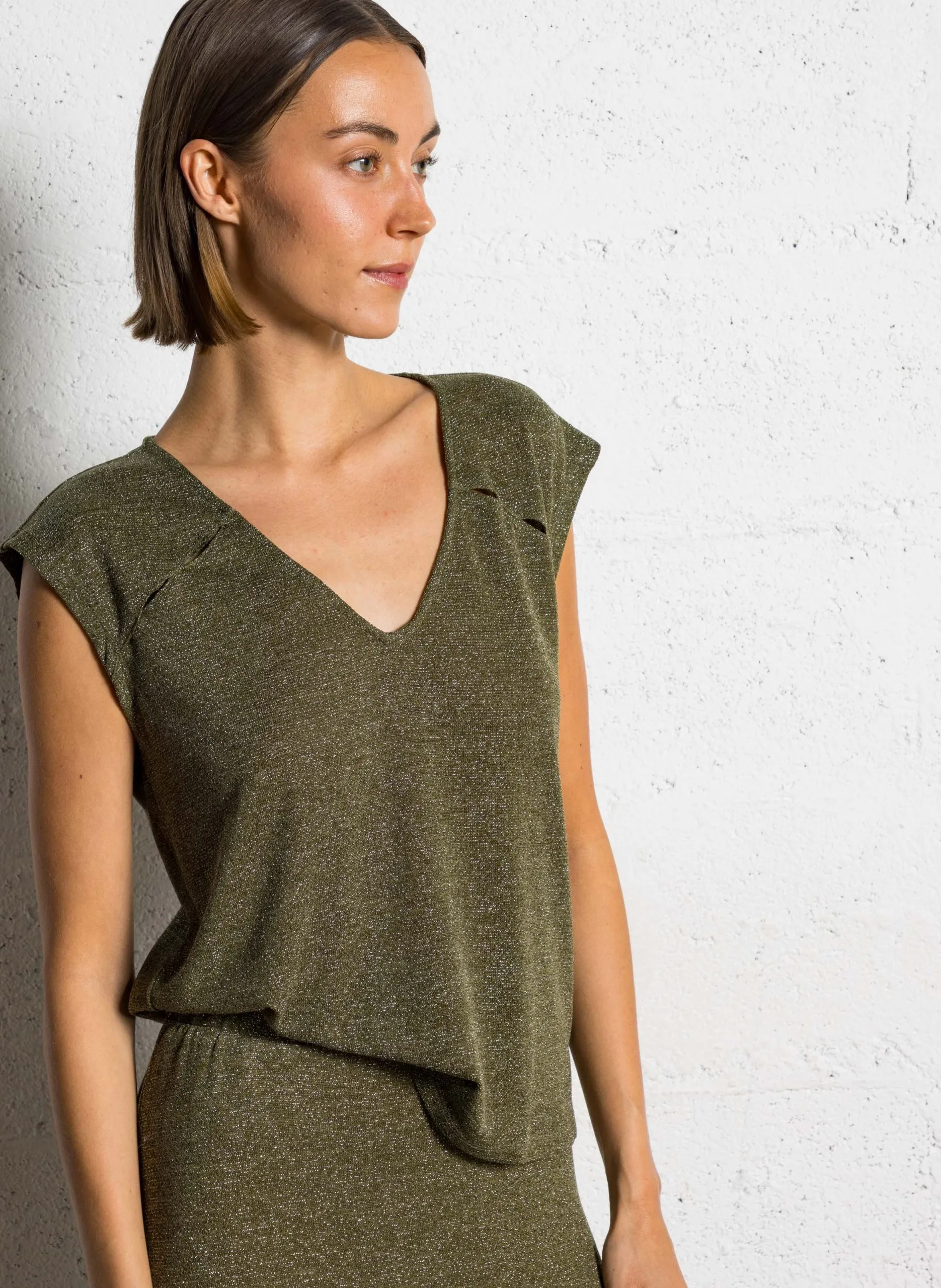 Ärmelloses glitzerndes T-Shirt Grun