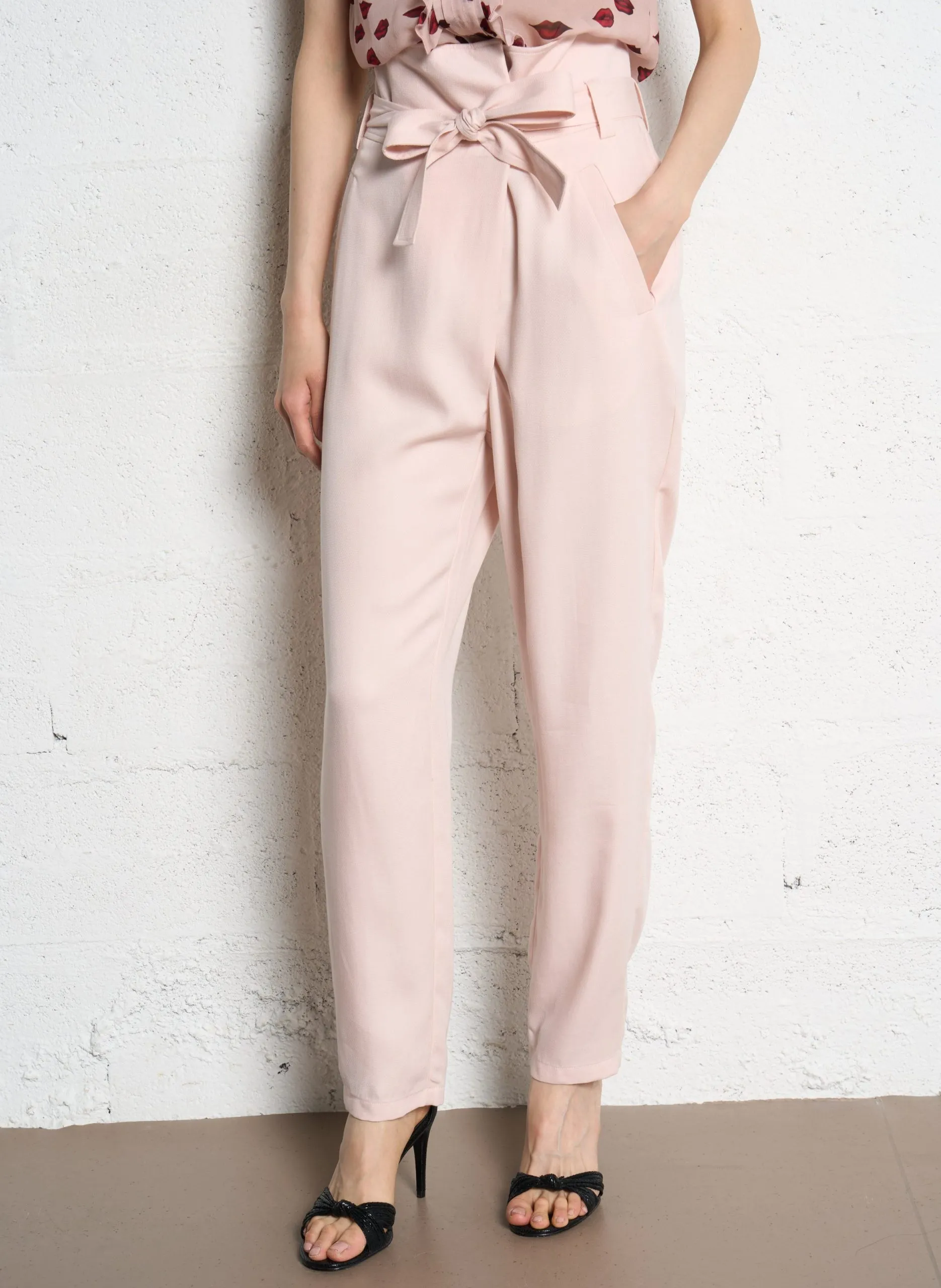 Asymmetrische Anzughose Rosa