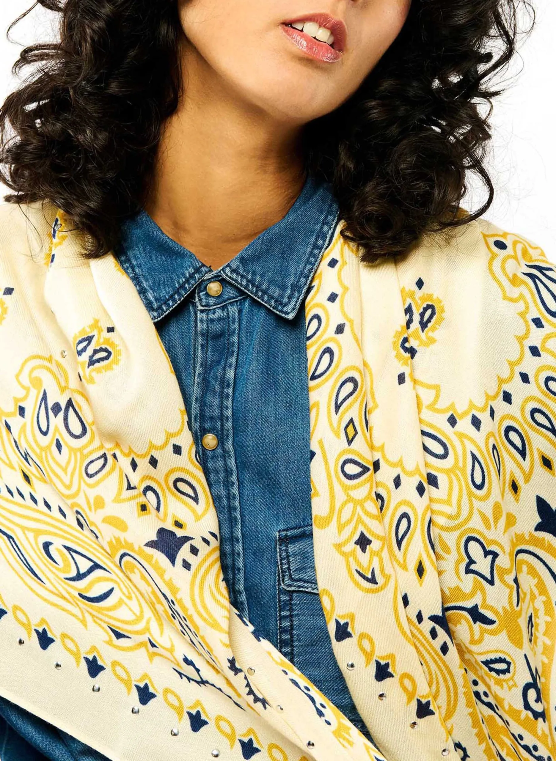 - 86 x 182 cm. Weiss PAISLEY MEDIUM