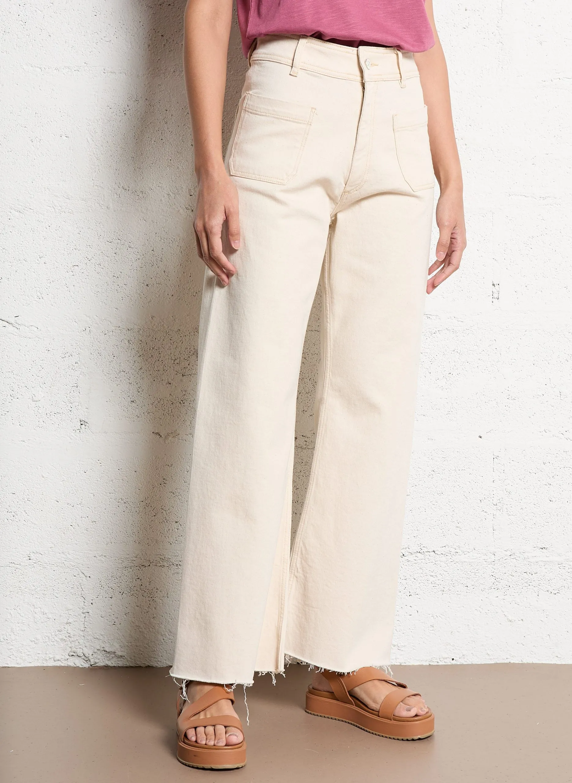 Charlotte - Flared Jeans aus Baumwolle Beige GIGI