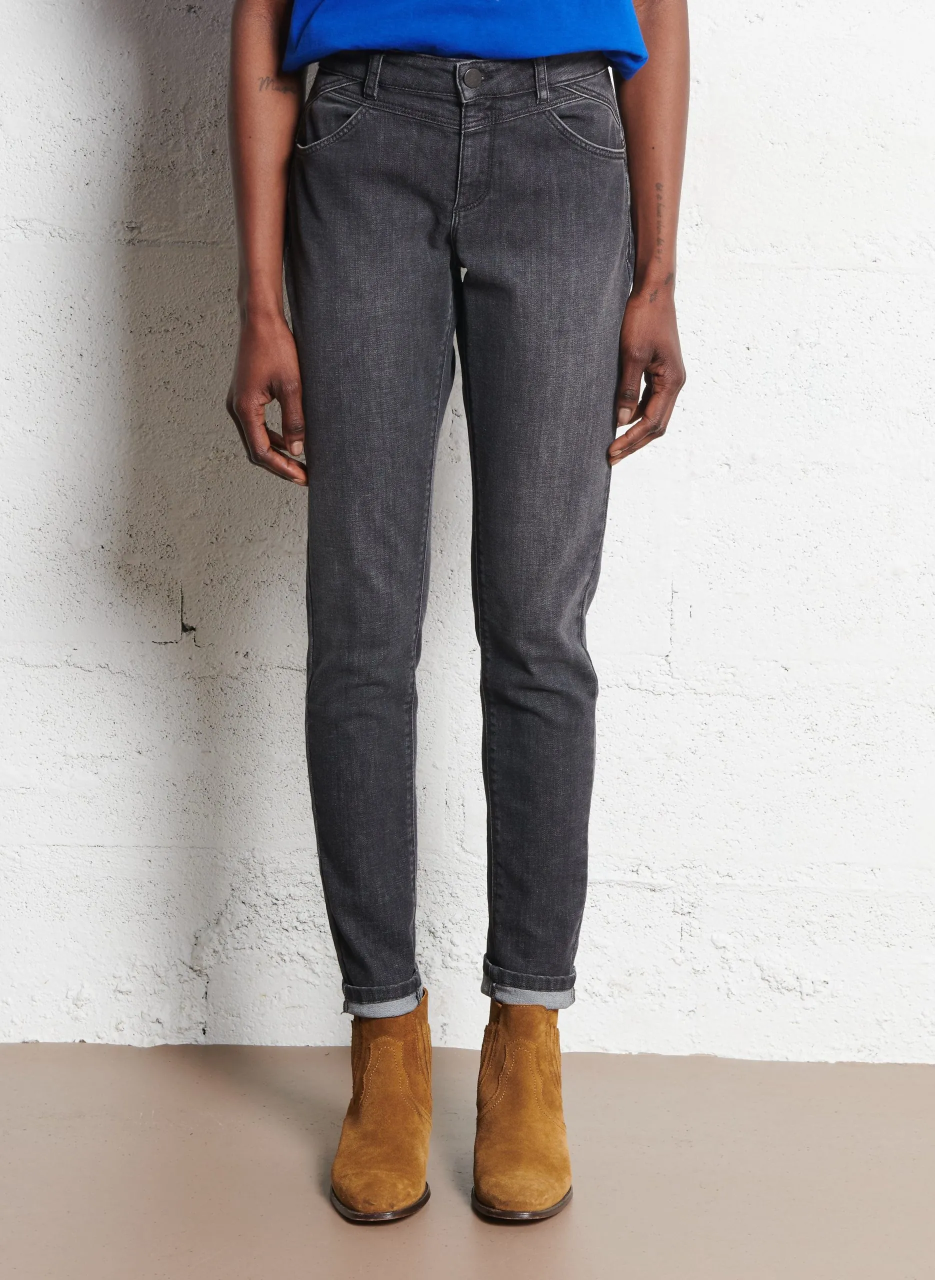 Stone Washed Slimfit-Jeans Grau