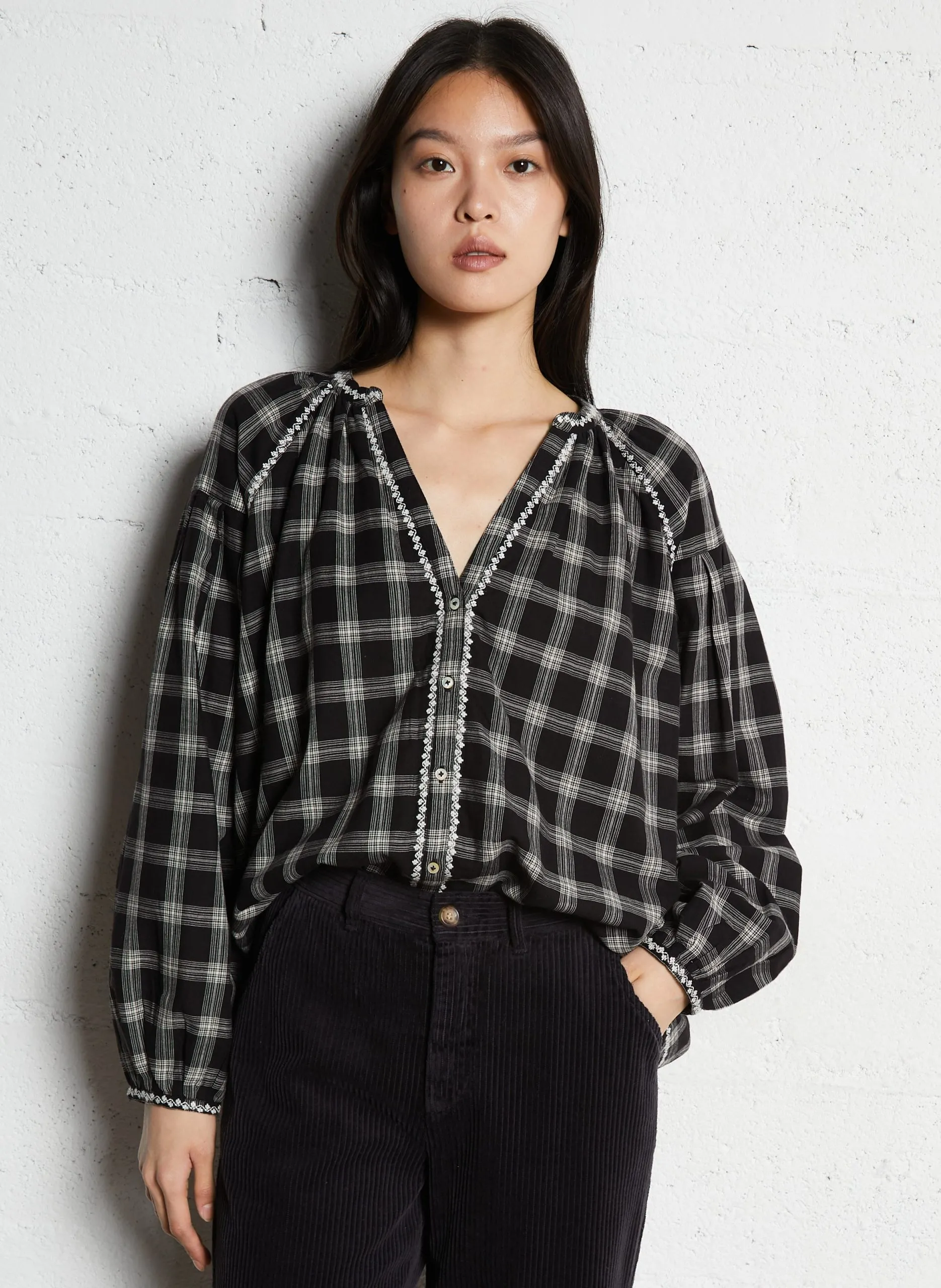 Baumwollbluse mit V-Ausschnitt Schwarz CANDICE