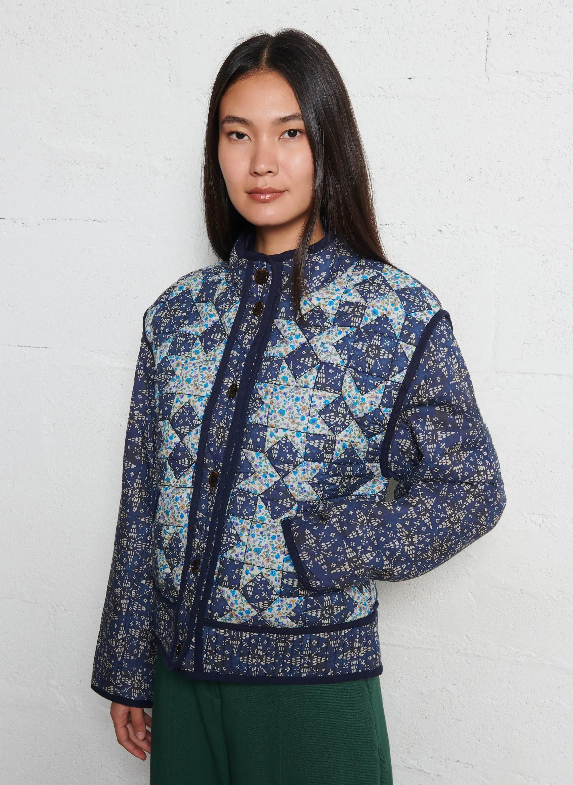 Rundhalsausschnitt-Jacke mit Blumenmuster aus Baumwolle Blau OMOTAYO