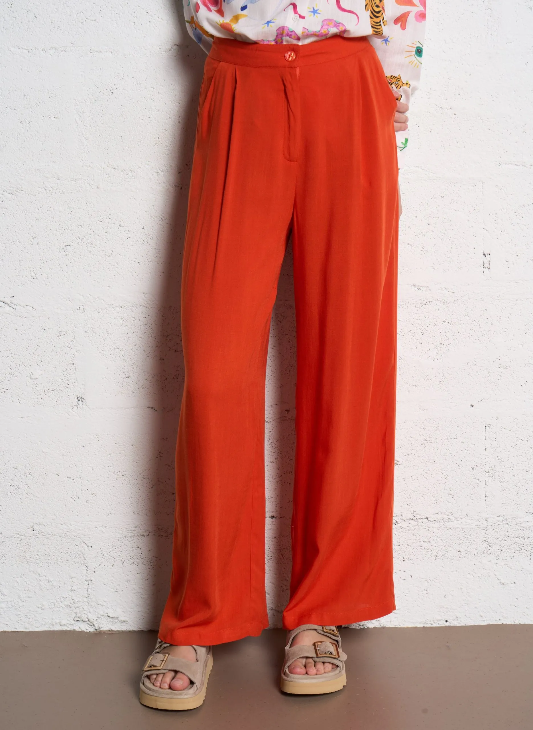 Weit geschnittene Hose Orange PAULINO