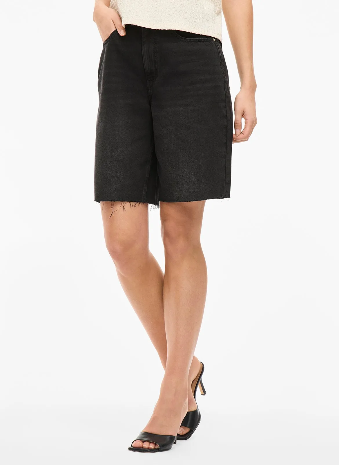 Gerade geschnittene Bermudashorts aus Baumwoll-Mix Schwarz