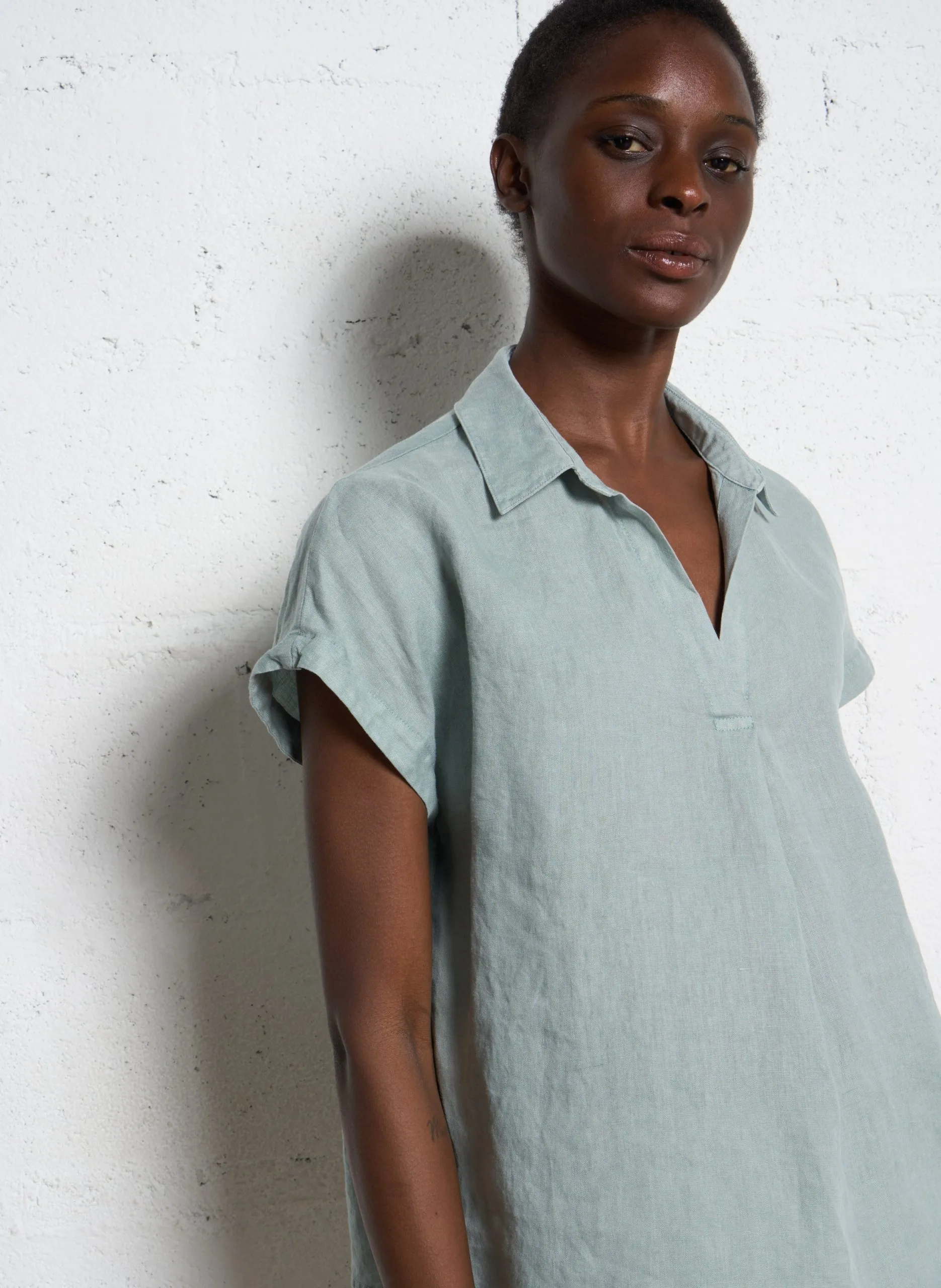 Weites Top aus Leinen Grun TAMINA