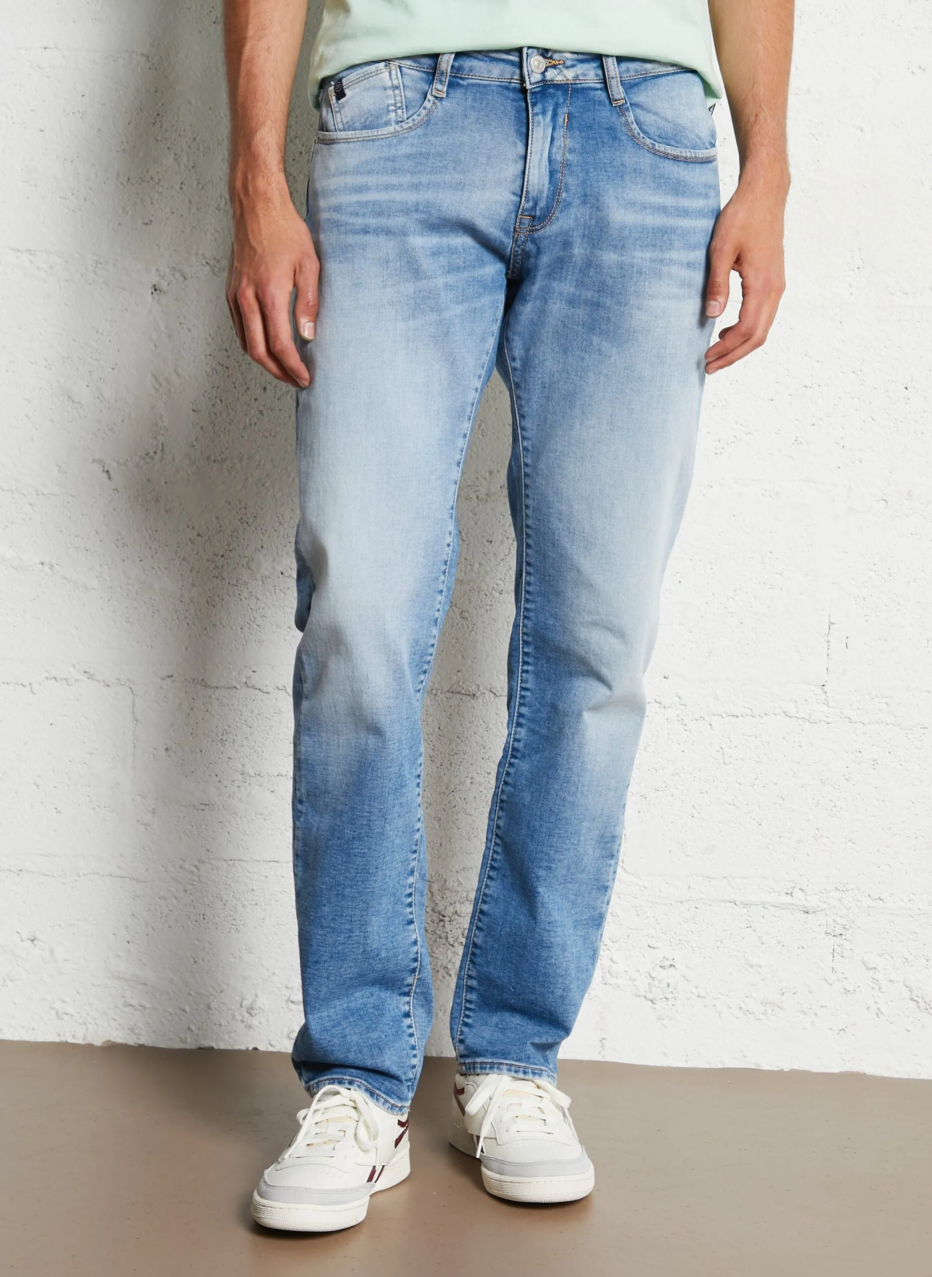 Straight Cut Stone Washed Jeans aus Baumwoll-Mix Blau