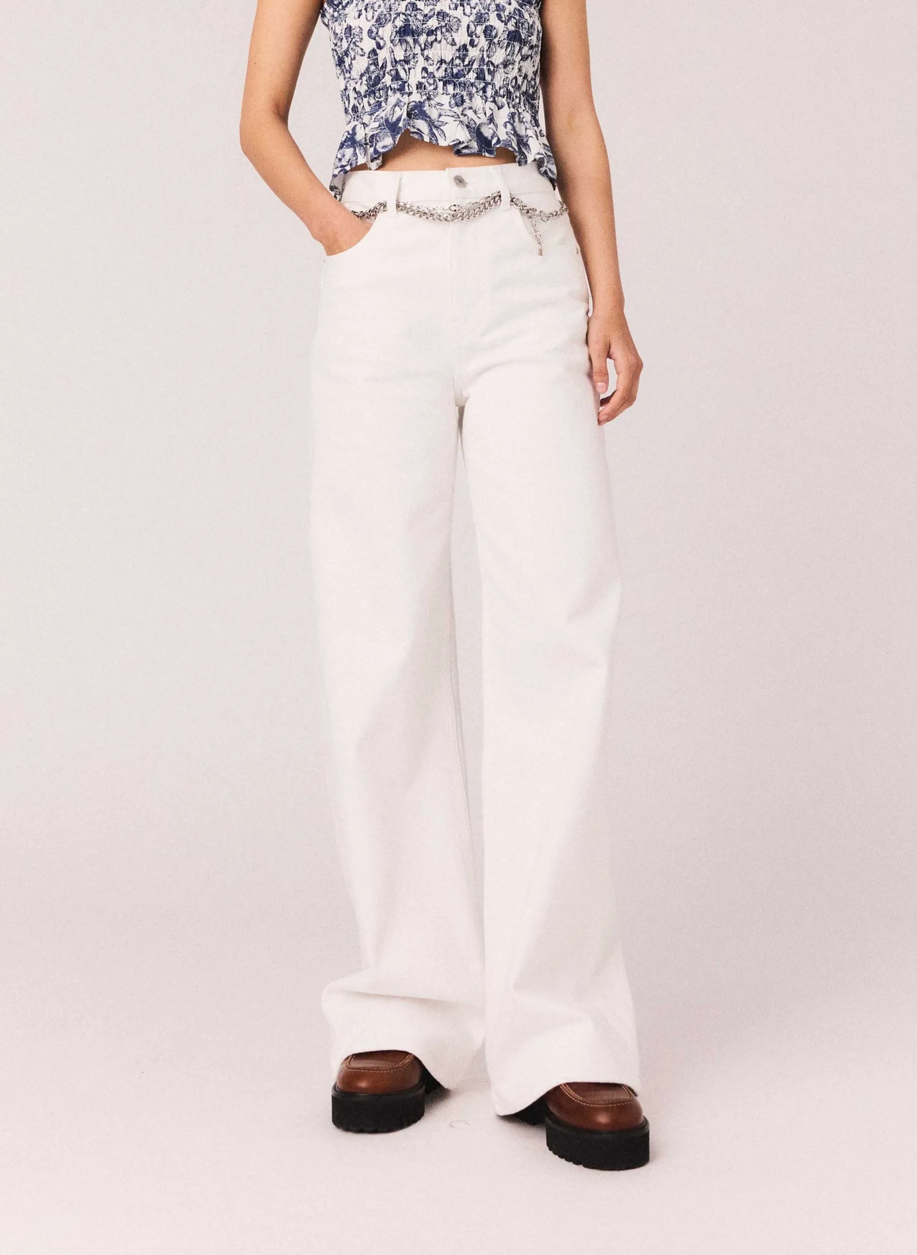 Weite Jeans aus Baumwoll-Mix Weiss