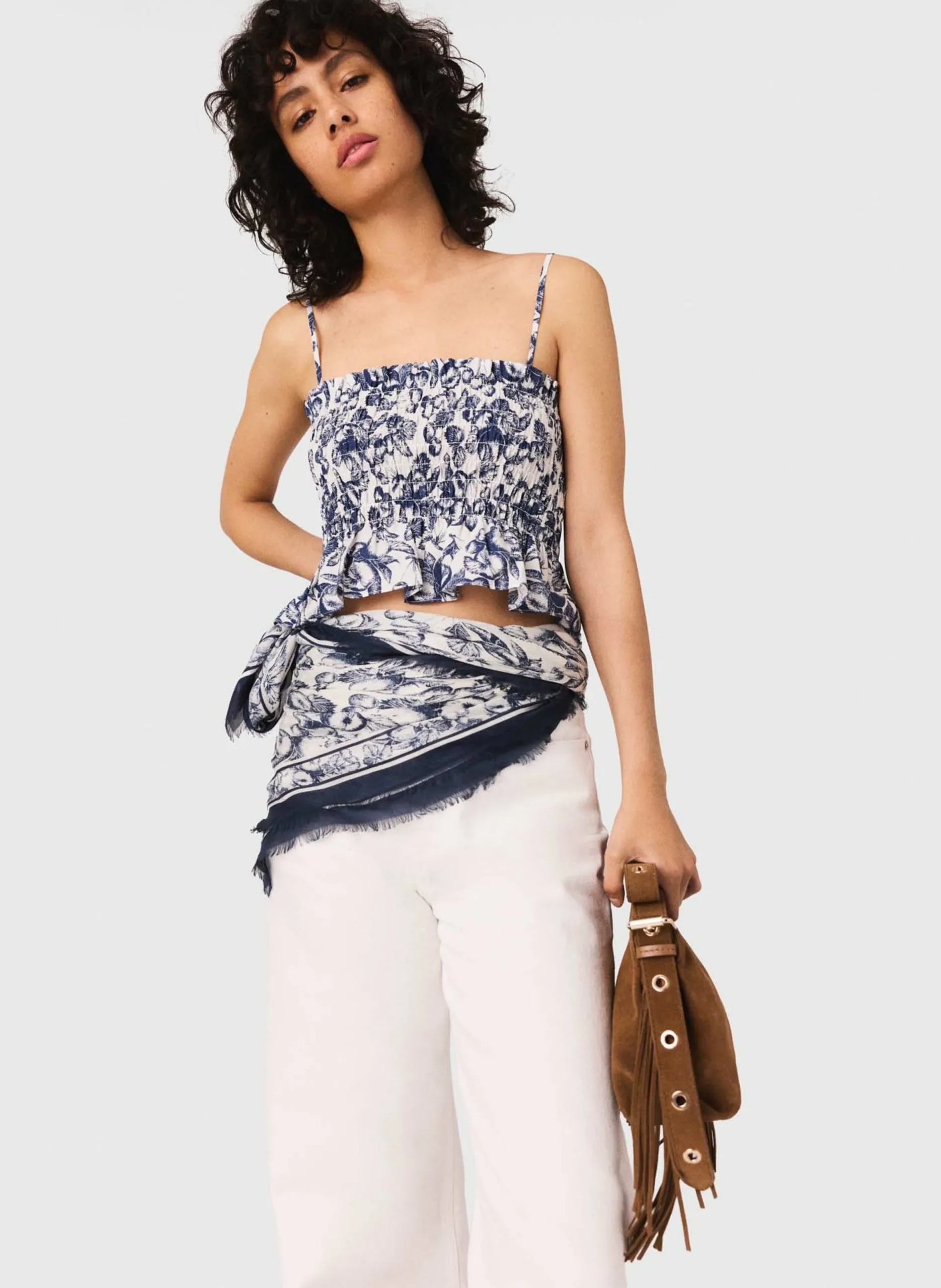 Anliegendes Top aus bedruckter Baumwolle Blau