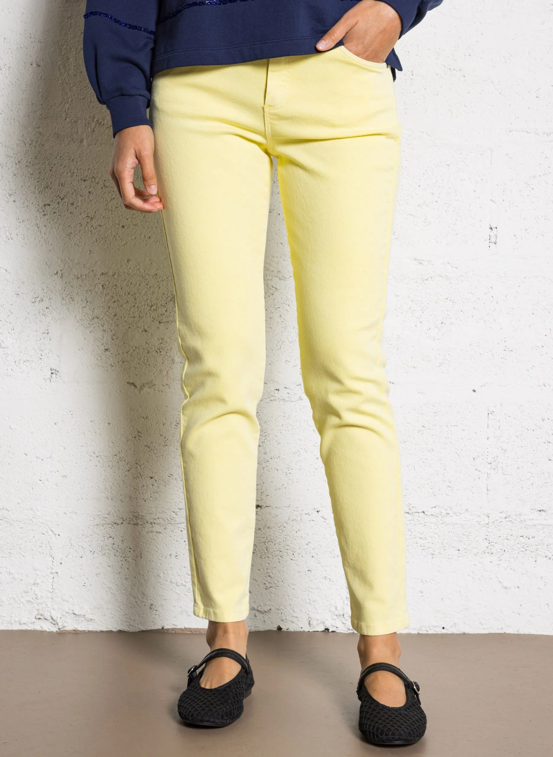 High Waist Slim Fit Jeans Gelb LE MONICA