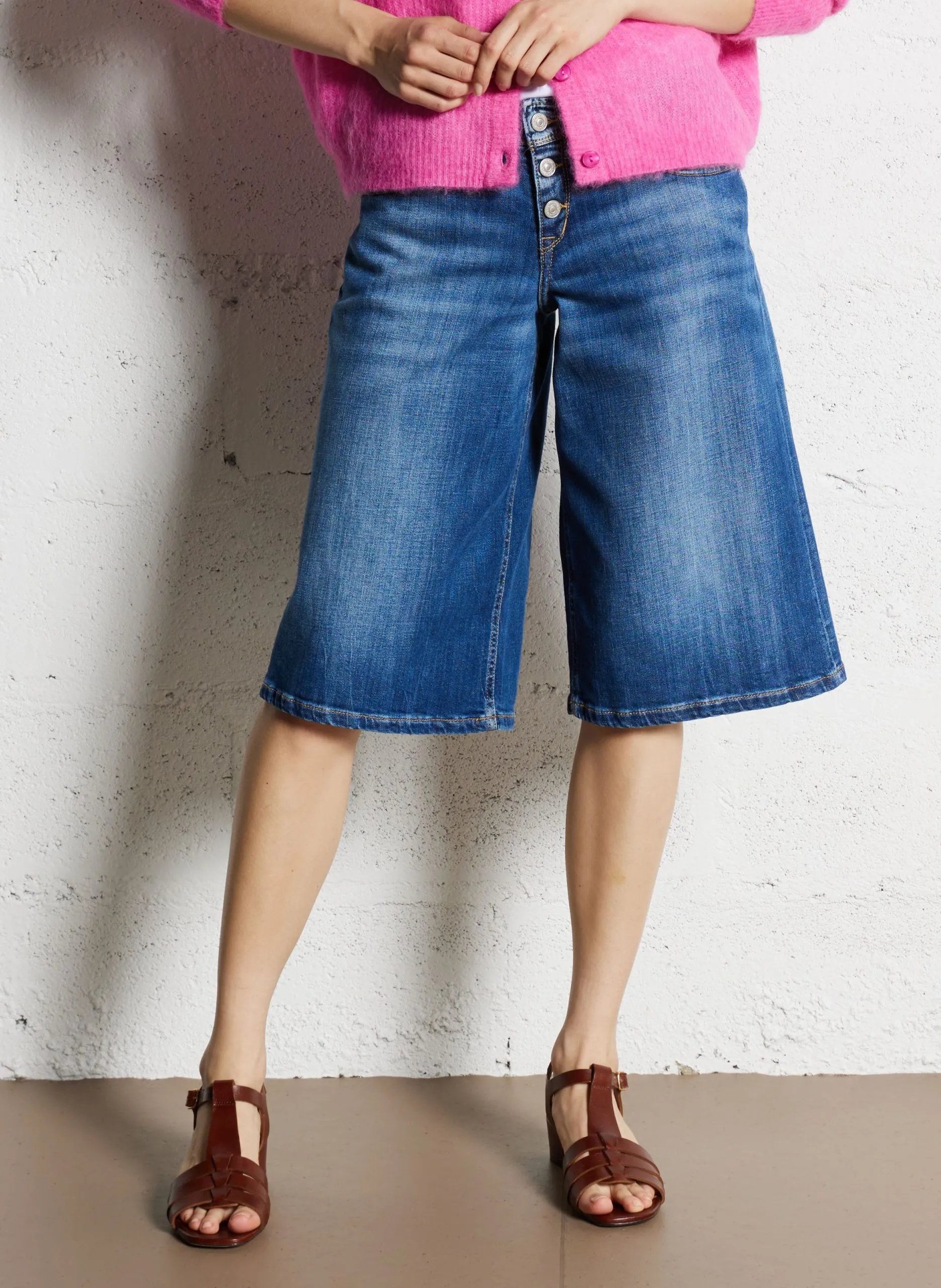 Gerade geschnittene Bermudashorts aus Baumwoll-Mix Blau LAURA