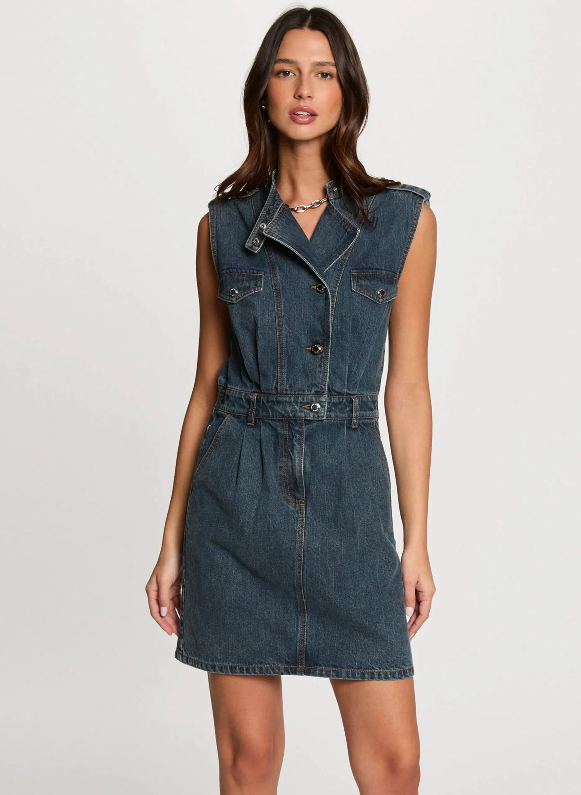 Kurzes Kleid mit Stehkragen aus Denim Mehrfarbig 252-RNAPA