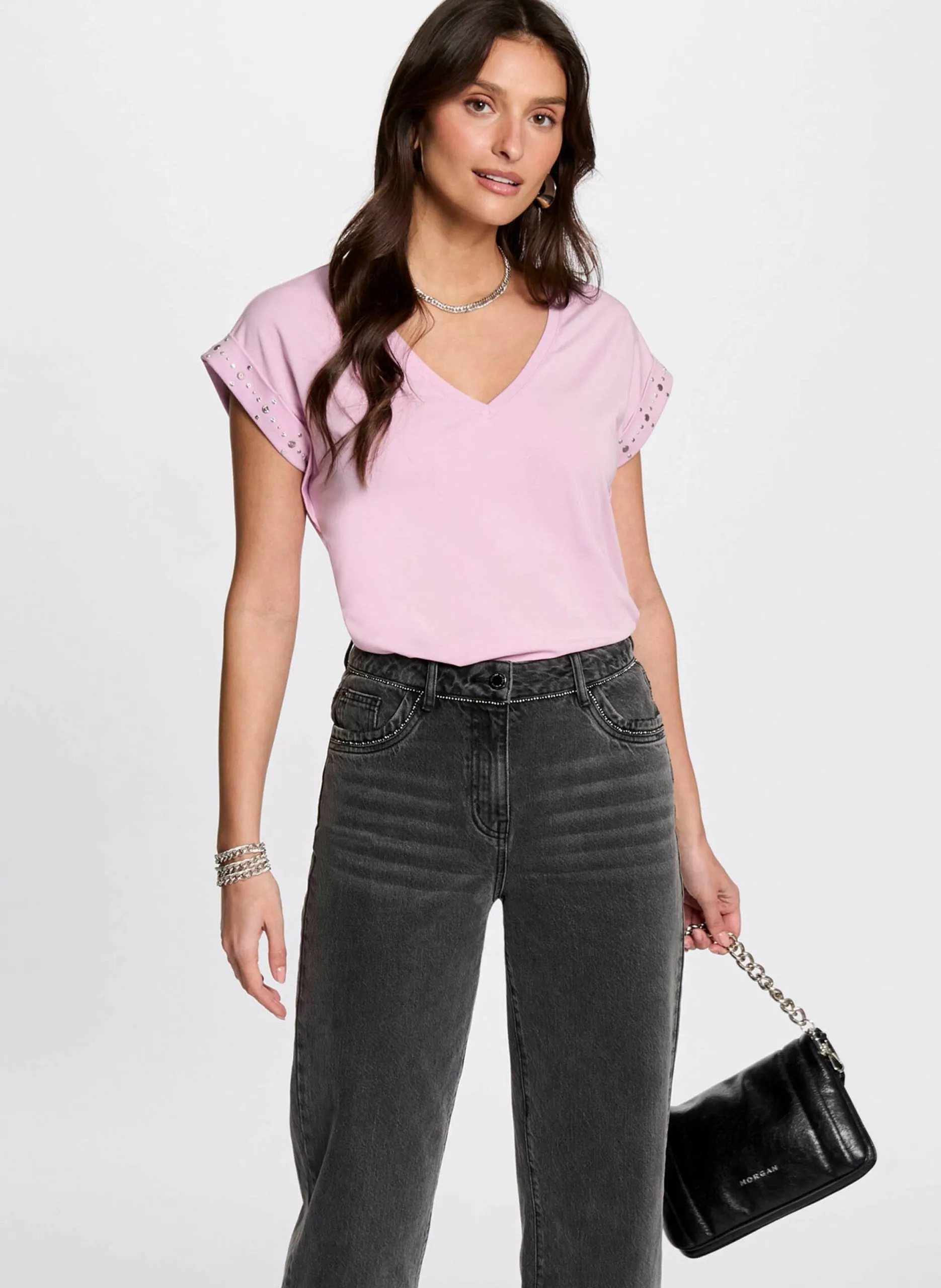 Baumwoll-T-Shirt mit V-Ausschnitt Schwarz 252-DGLOW