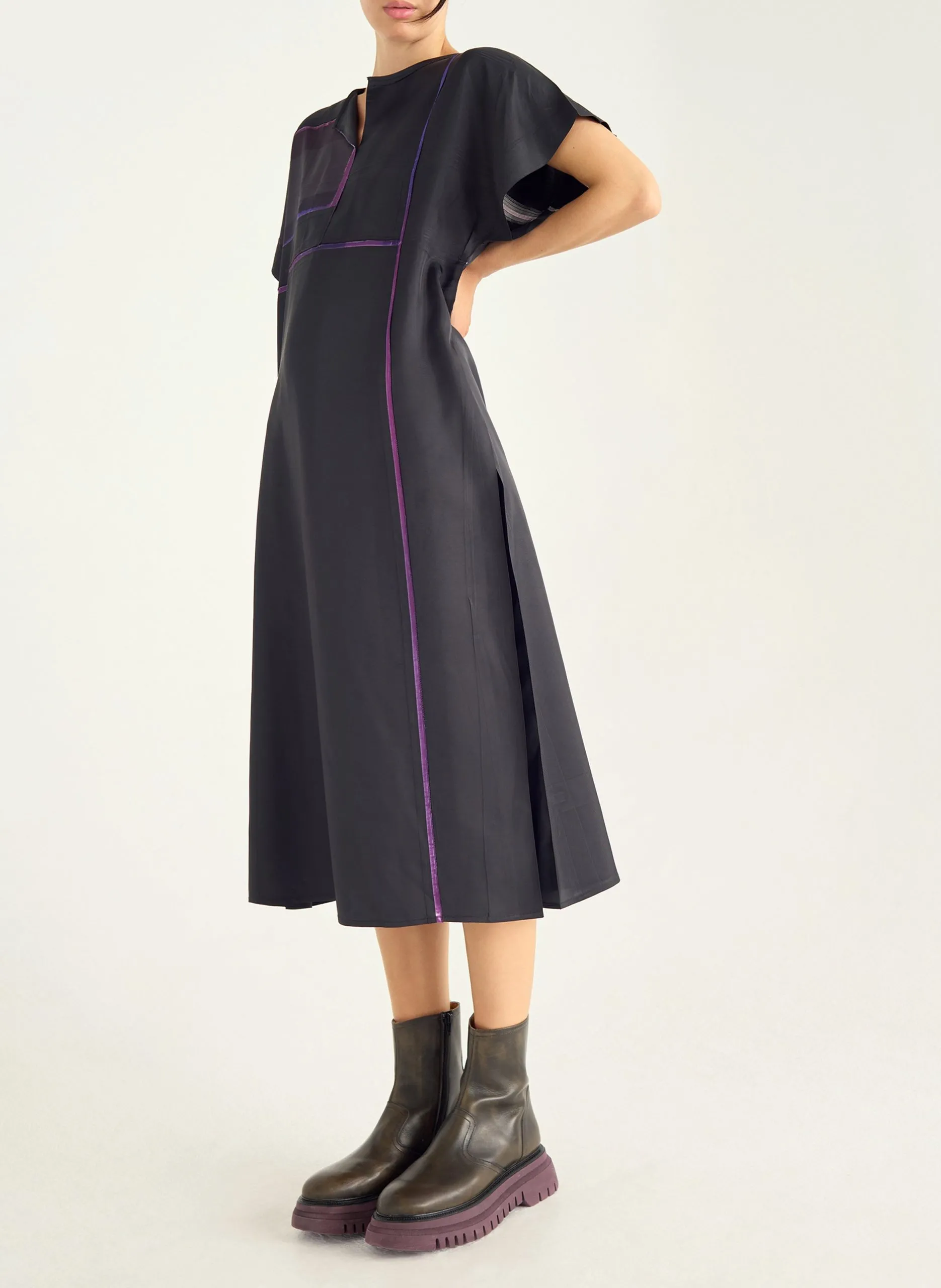 Midi-Kleid mit Karomuster Schwarz