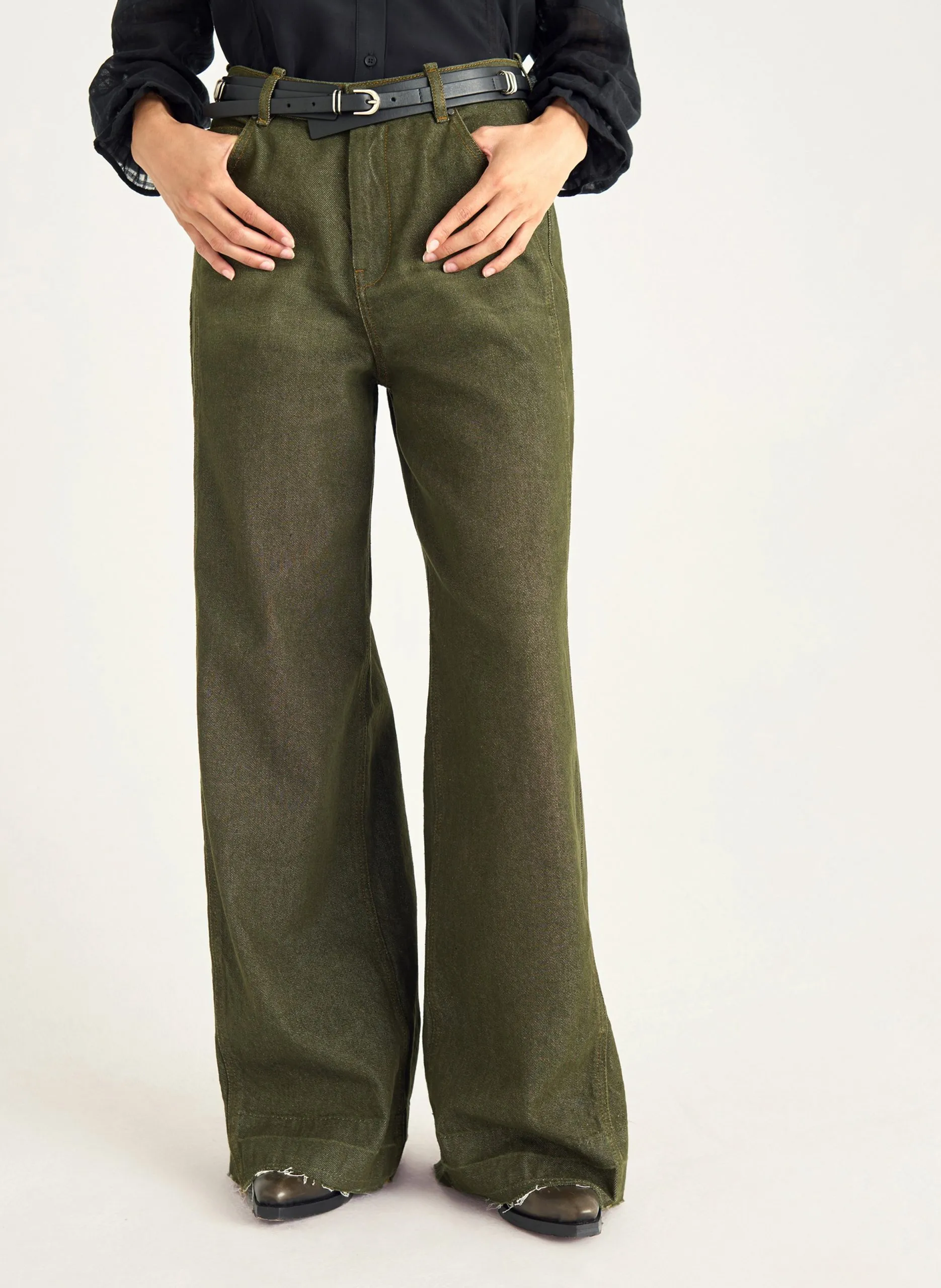 Weit geschnittene Jeans - aus Baumwolle Braun