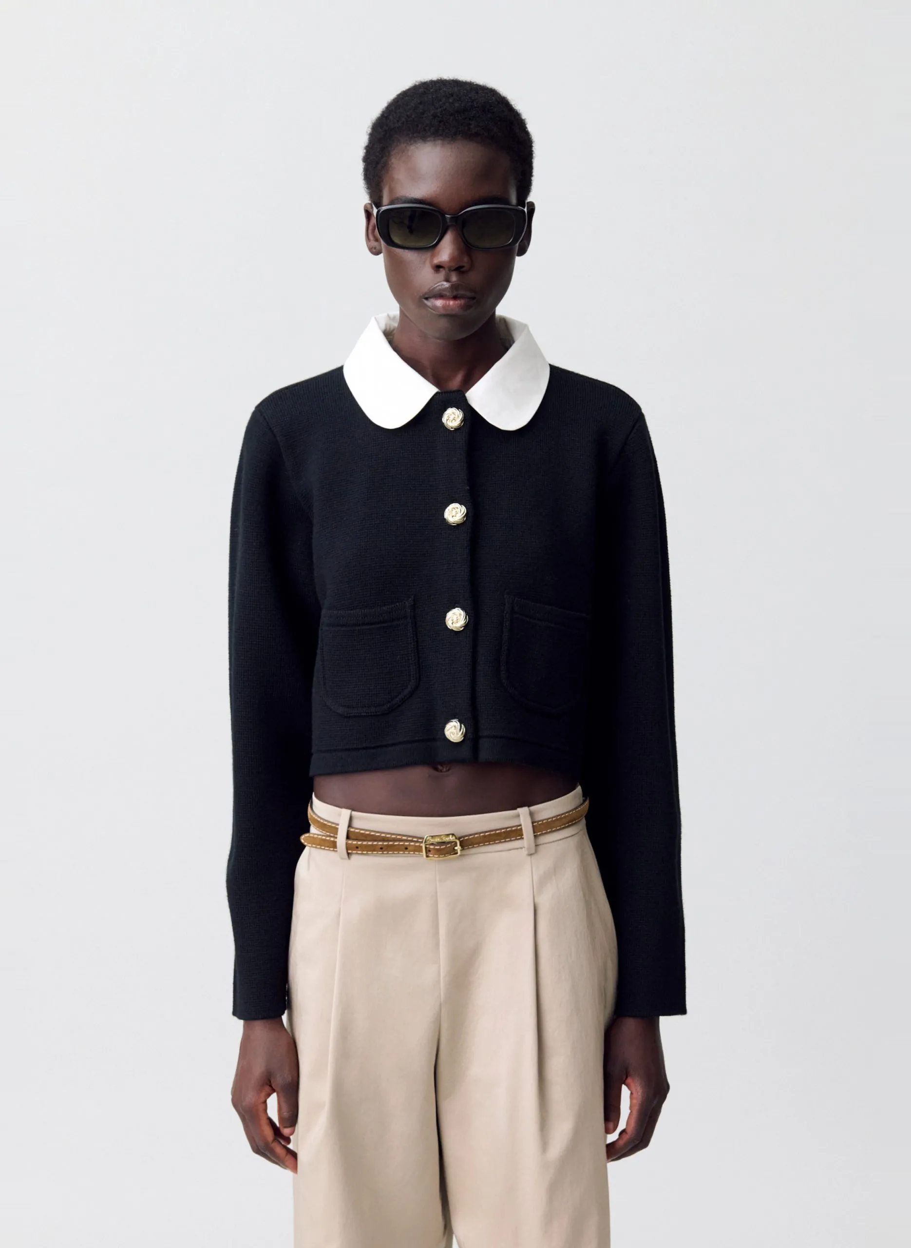 Cardigan mit Peter-Pan-Kragen und Knöpfen Schwarz