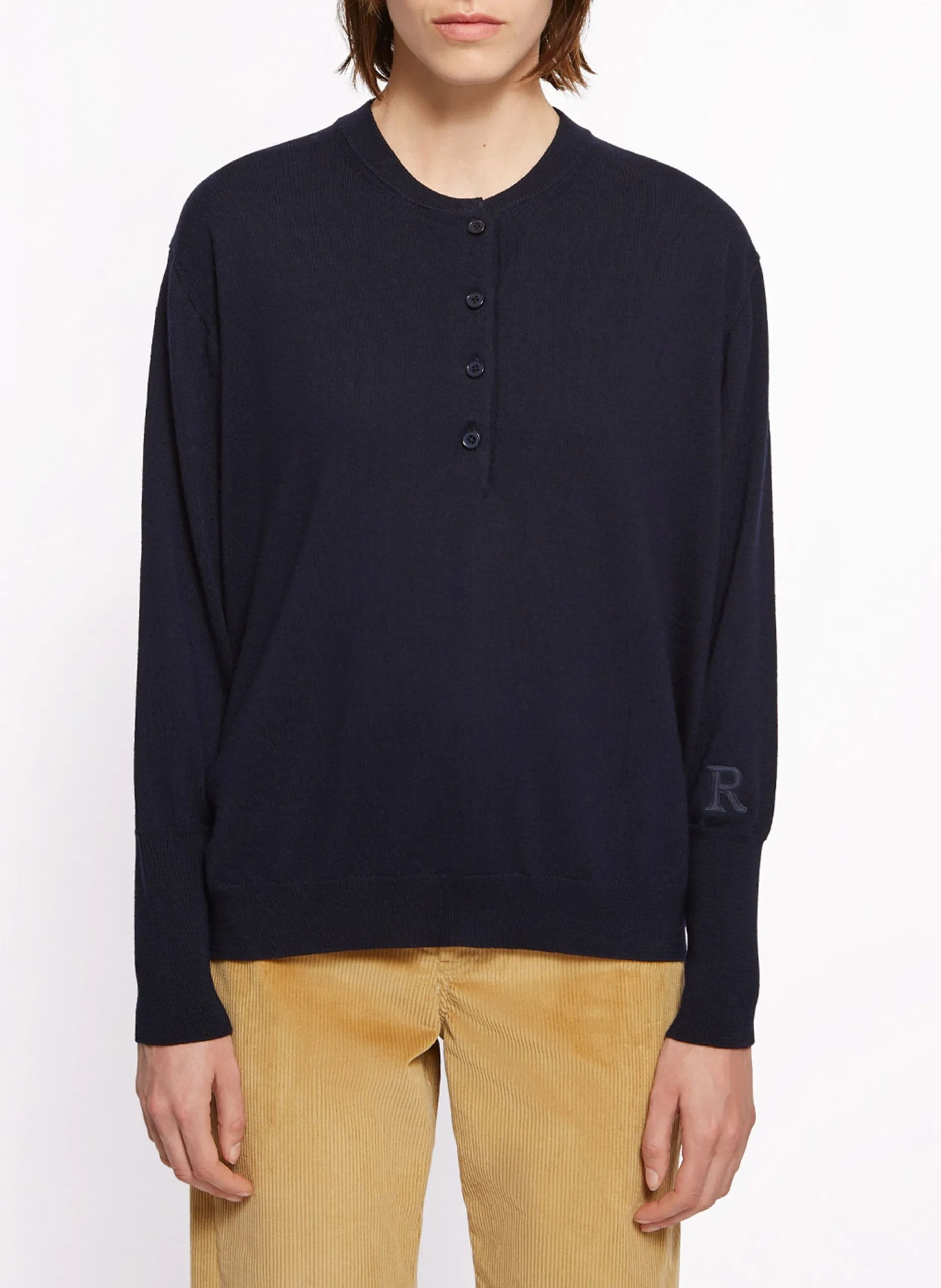 Weiter Pullover mit Rundhalsausschnitt und Stickerei aus Schurwolle Grau ELLA