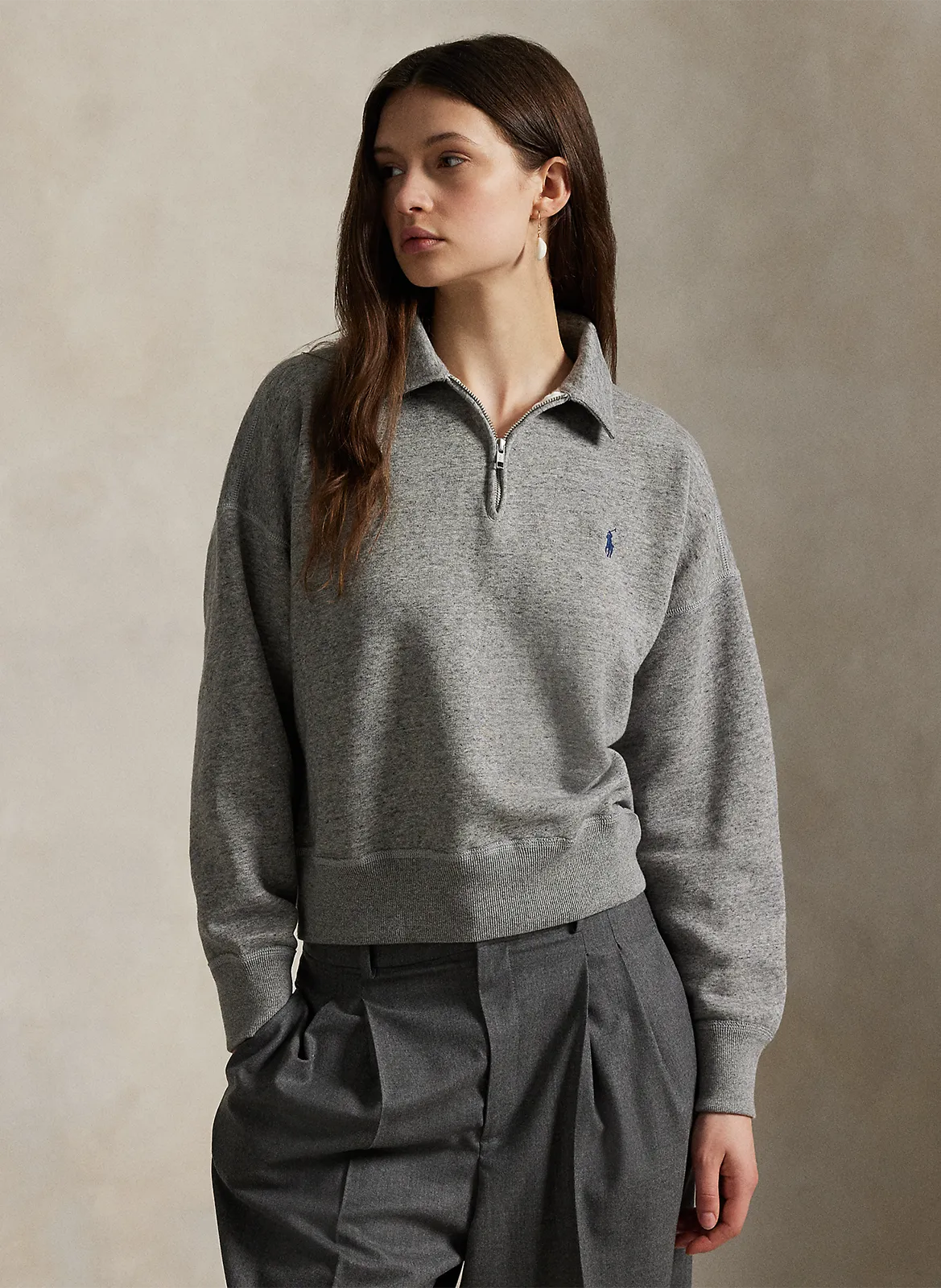 Klassischer Sweatshirt mit Rundhalsausschnitt aus Baumwollmischgewebe Grau