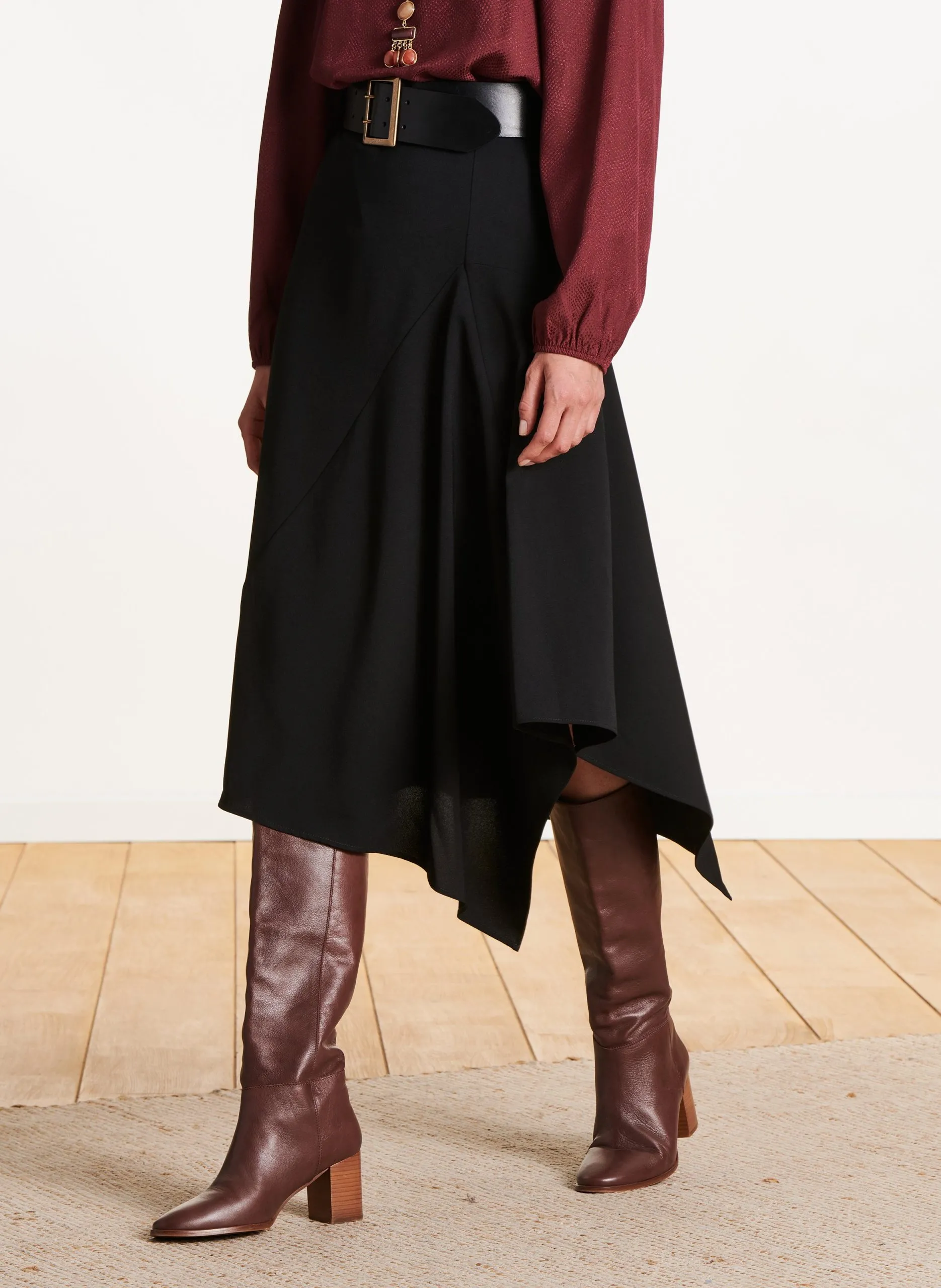 Asymmetrischer Midirock Schwarz