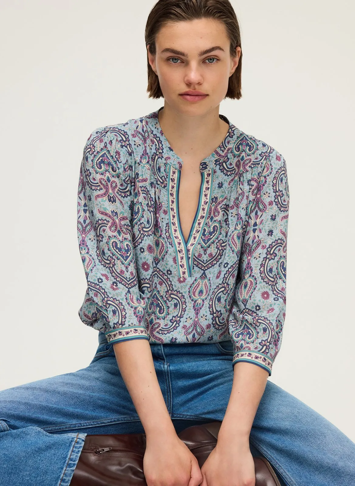 Bedruckte Bluse aus Viskose und Seide Blau ADELINA