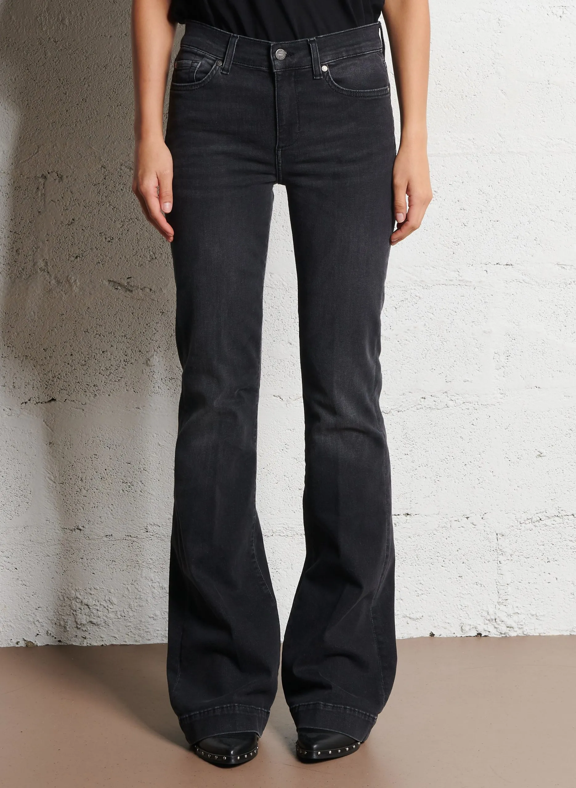 Charlotte - Flared Jeans aus Baumwolle Schwarz