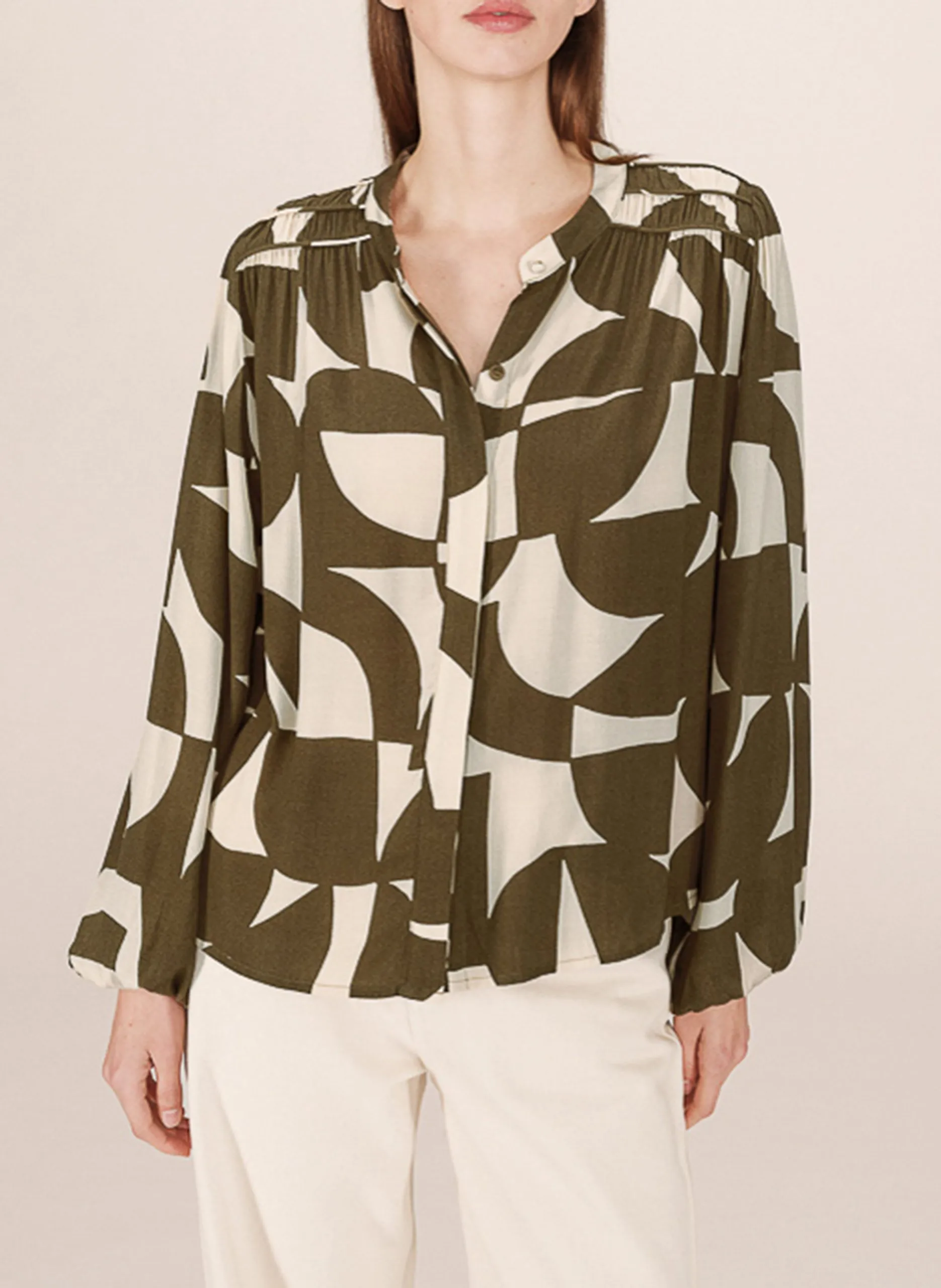 Gerade geschnittene Bluse mit Print Grun SORPRESA