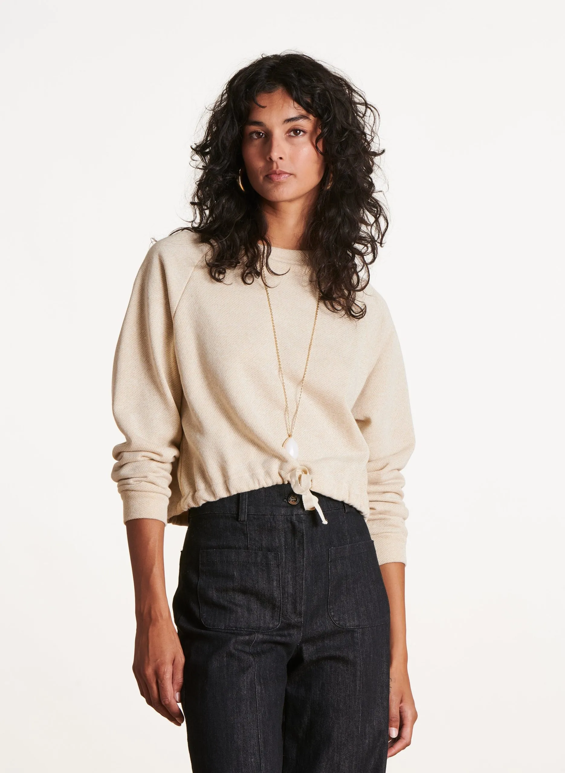 Kurzer weiter Baumwollmisch-Sweater Weiss