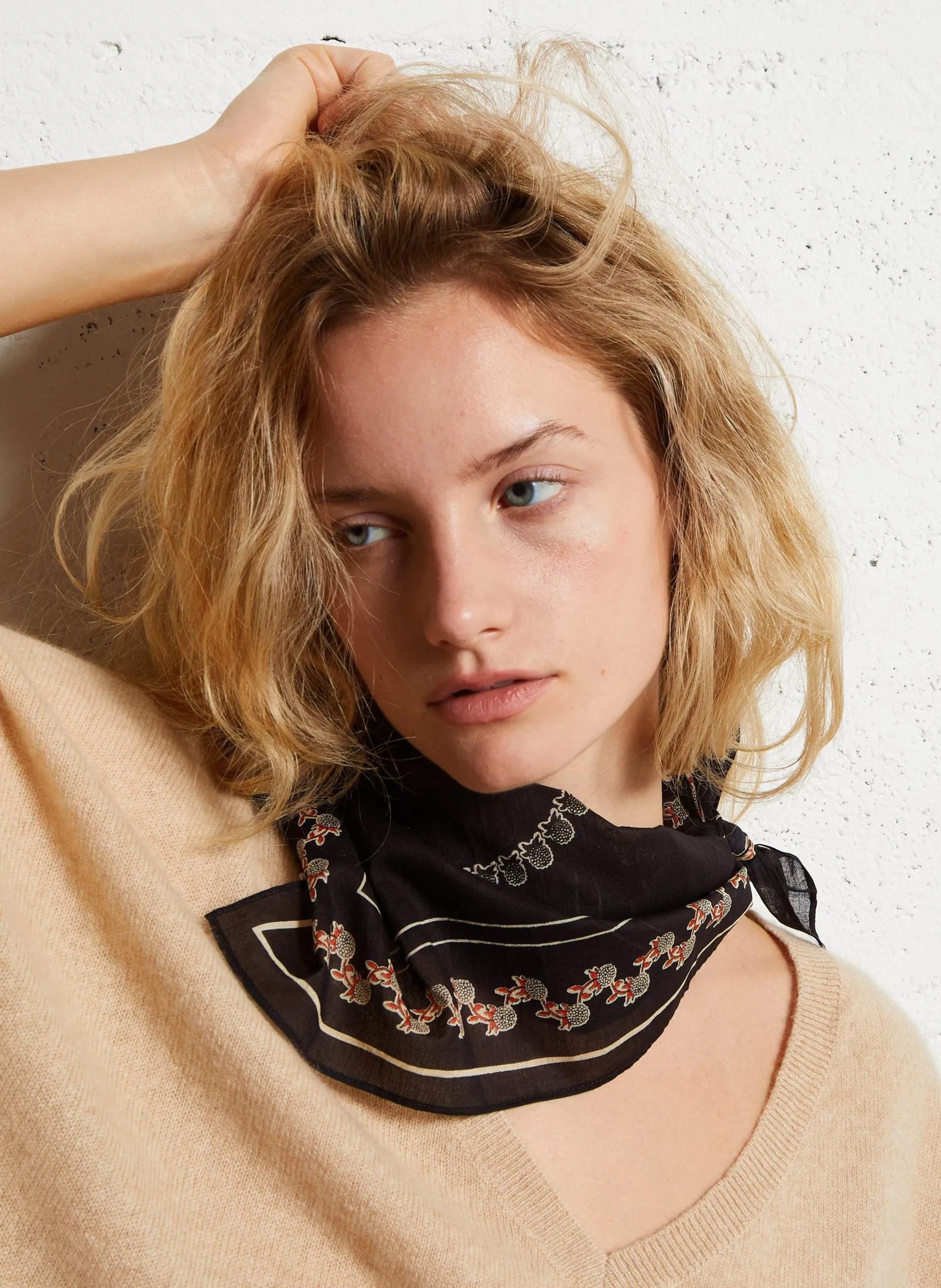 Quadratisches Baumwolltuch mit Muster Schwarz