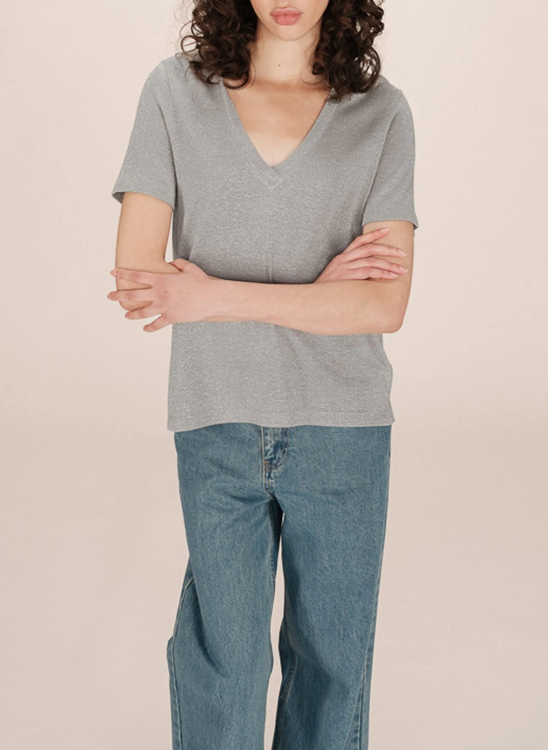 Top aus Crêpe mit V-Ausschnitt Grau STARDUST