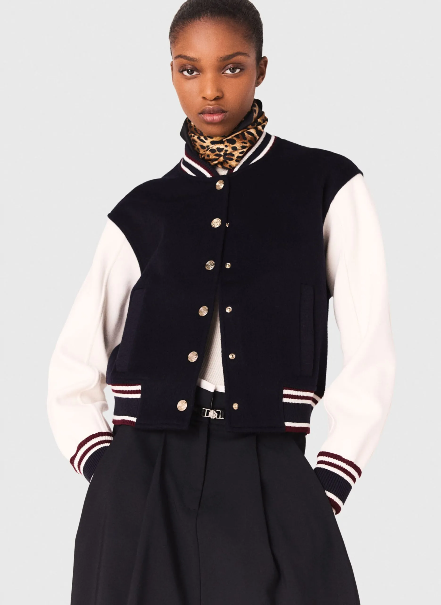 Rundhalsausschnitt-Wolljacke Blau