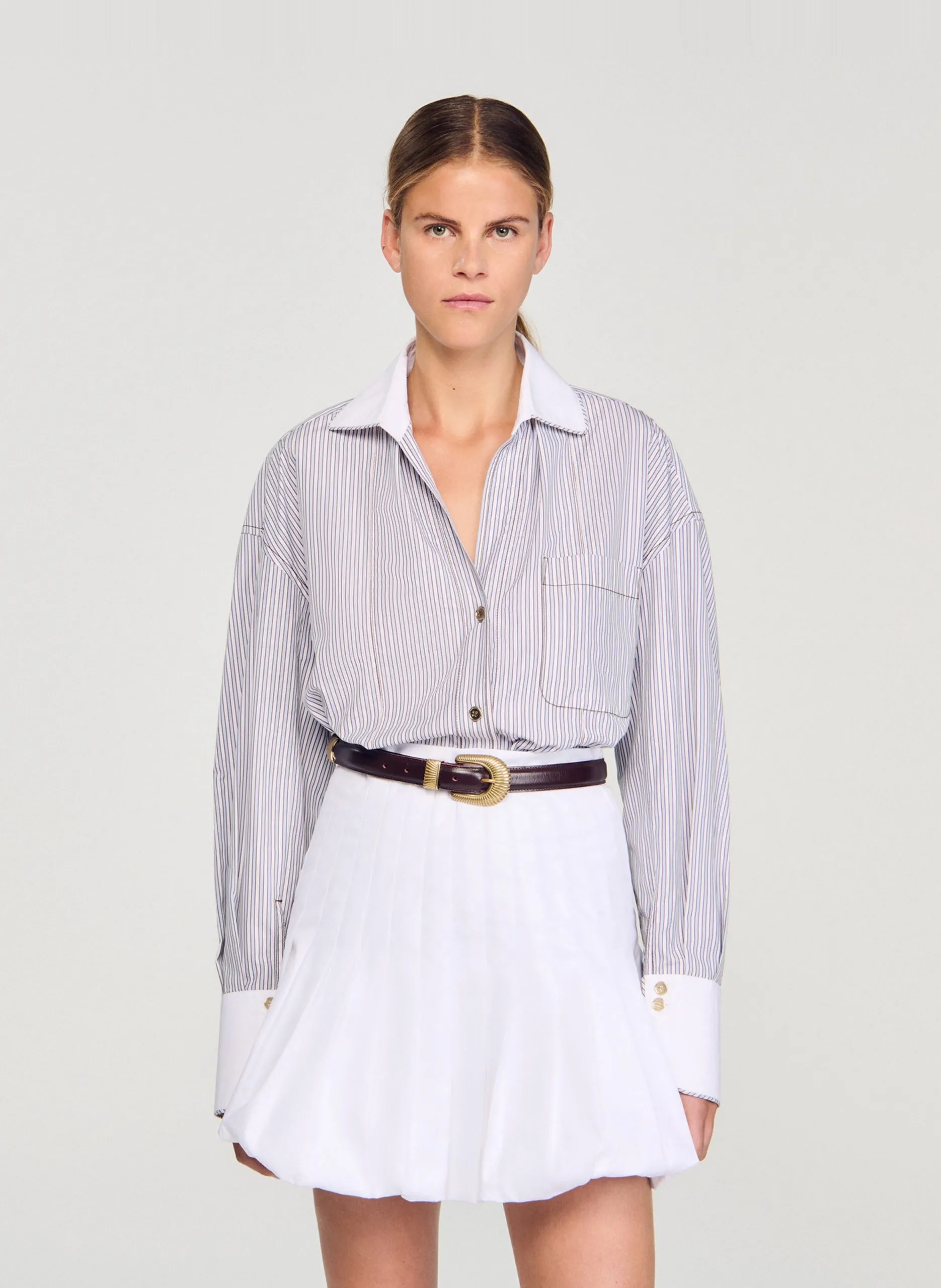 Weites, gestreiftes Hemd aus Baumwolle Beige