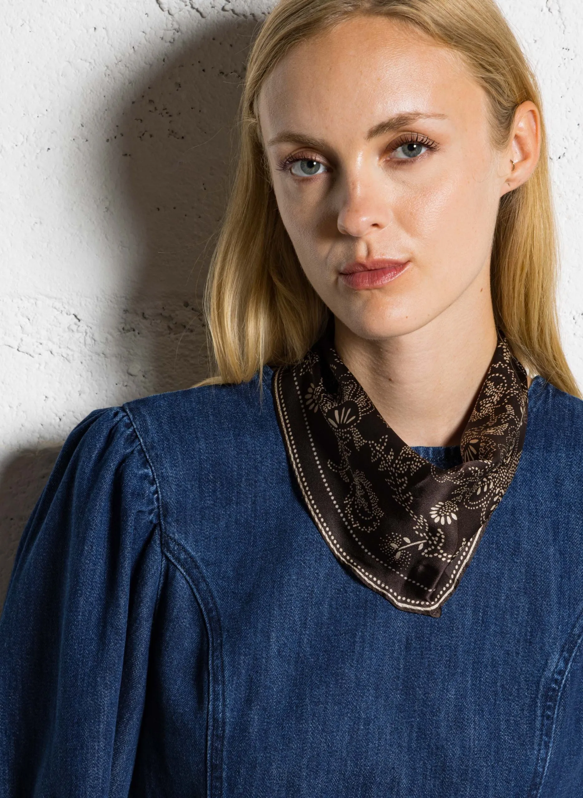 Seidentuch mit Rautenmuster bedruckt Braun