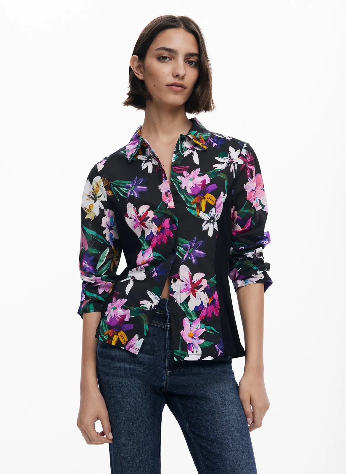 Ärmellose Bluse mit klassischem Kragen und Print Schwarz