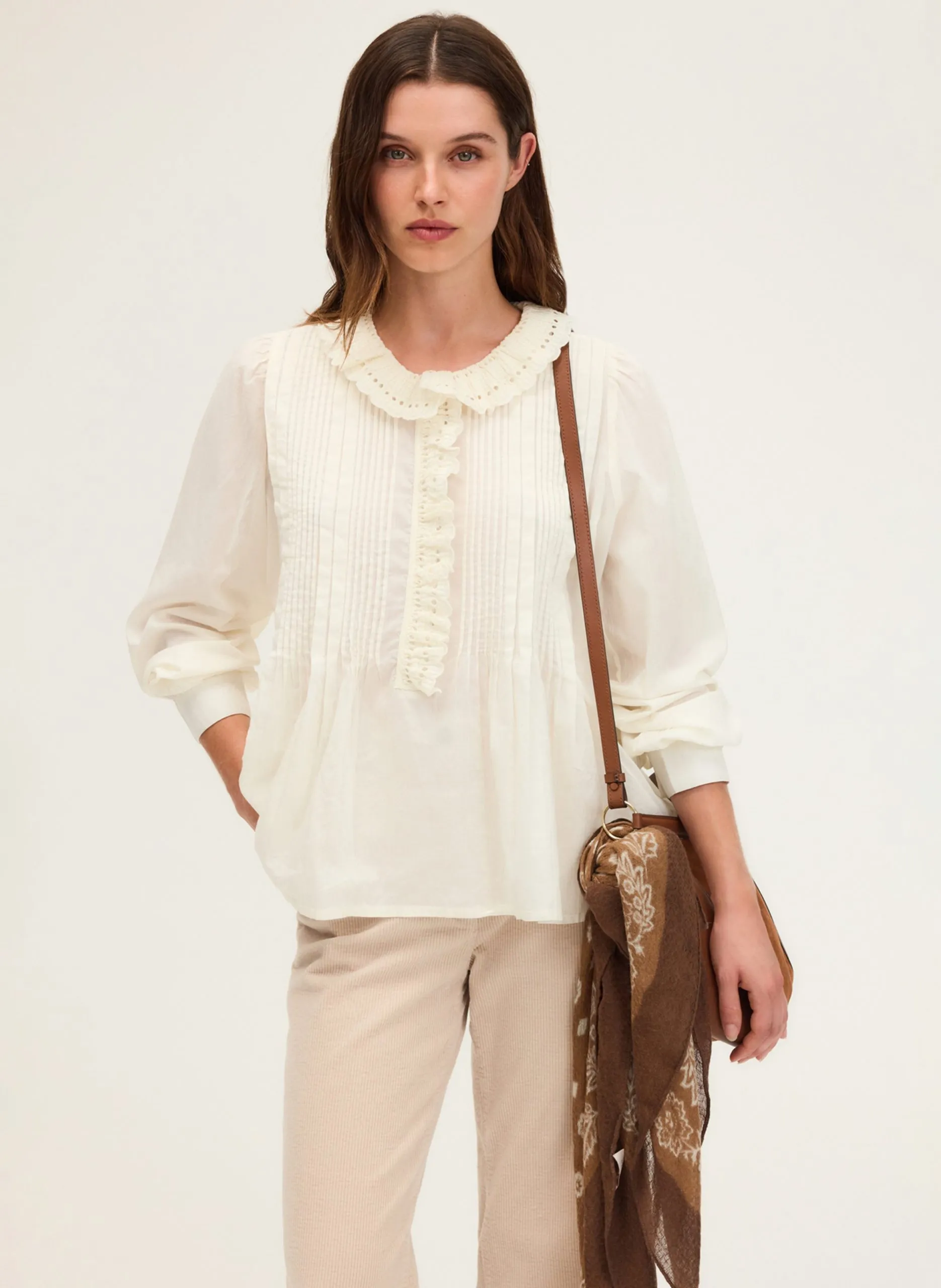 Bluse mit einfarbiger Spitze und Volants Beige AMINA