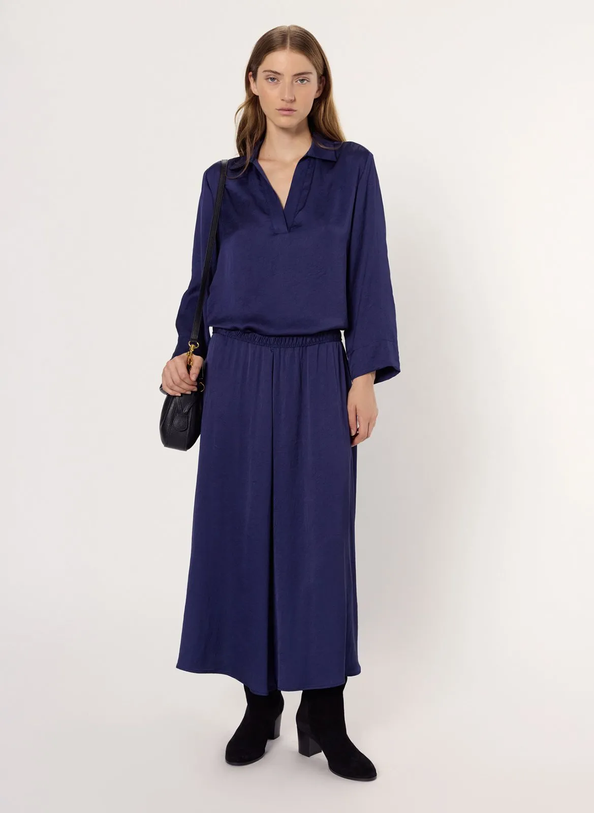 Satinbluse mit V-Ausschnitt Blau ALINA