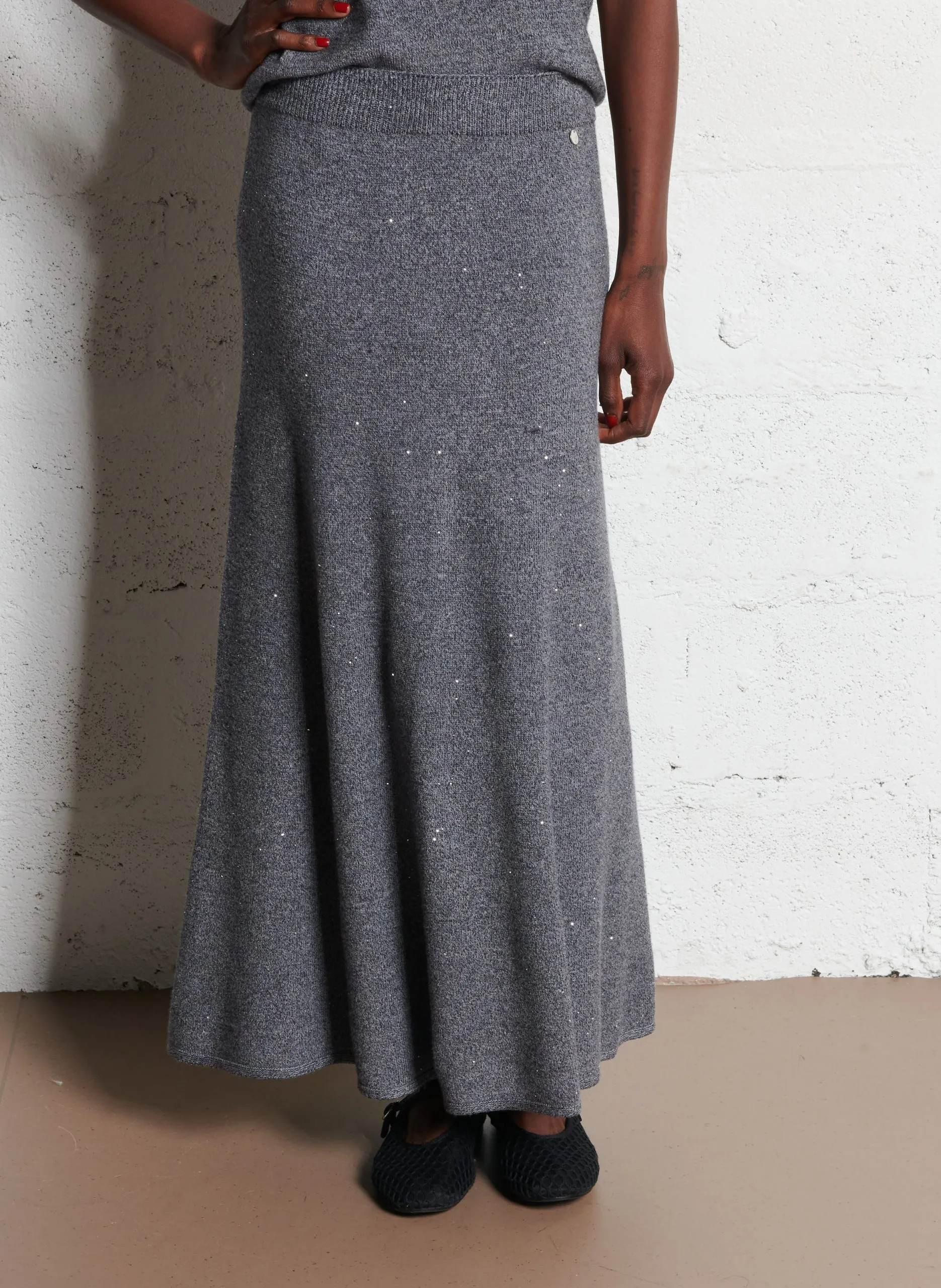 Ausgestellter Maxirock Grau