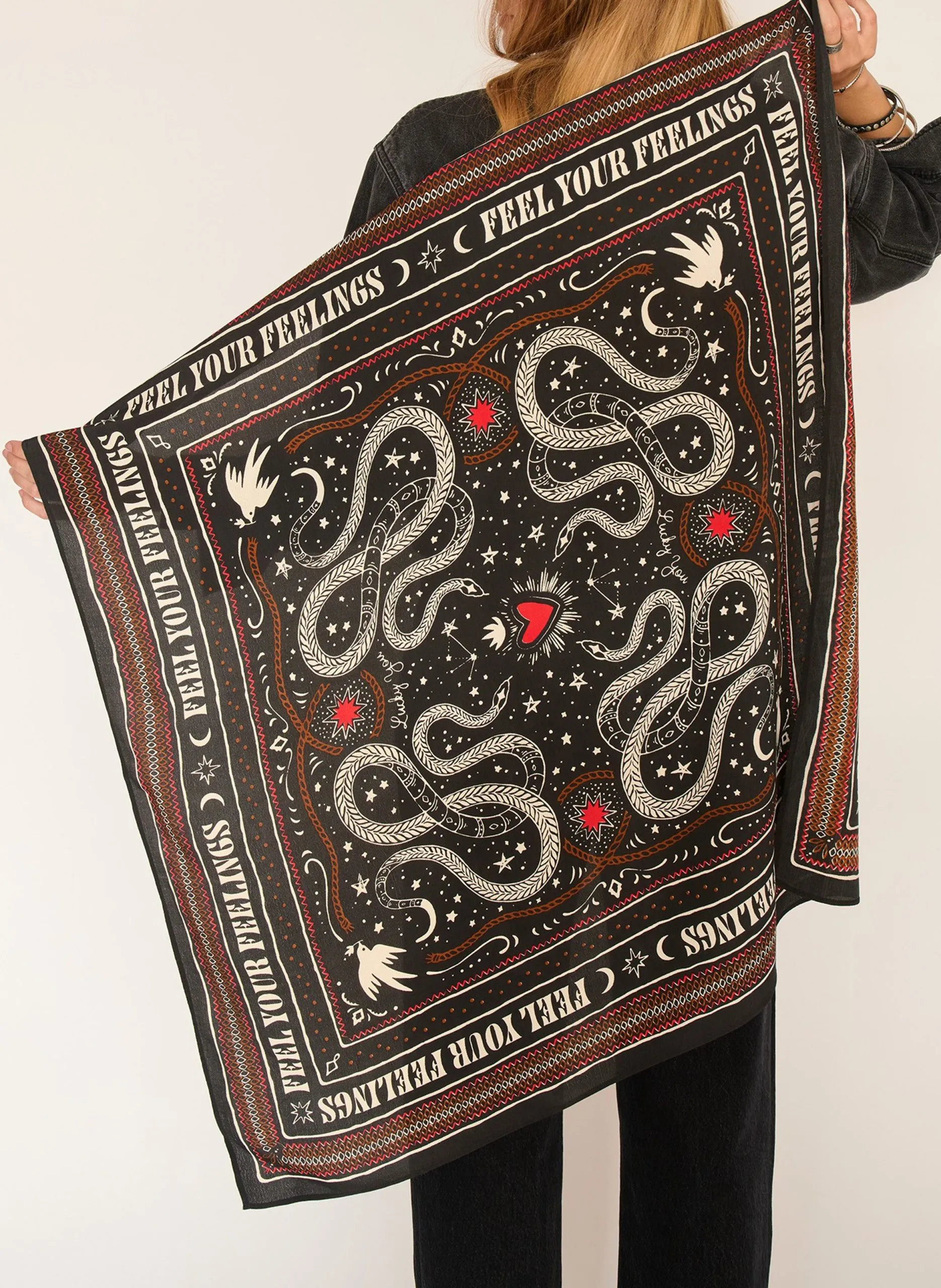 Bedruckter Schal Schwarz FABULOUS