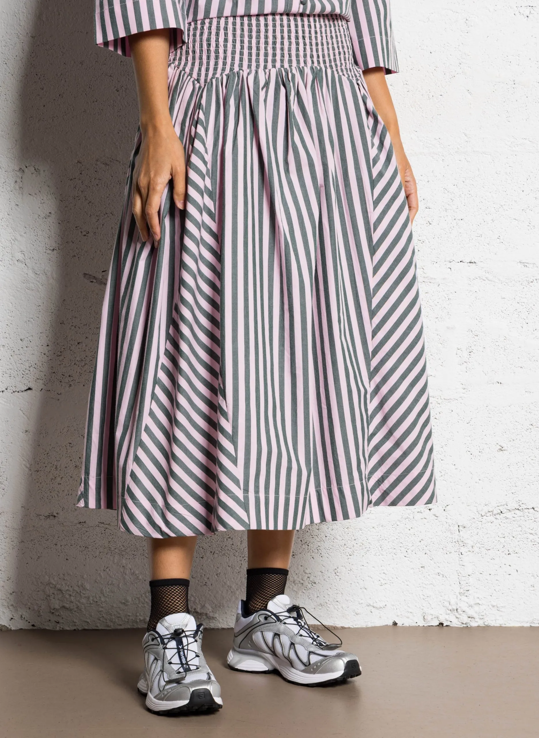Gestreifter ausgestellter langer Bio-Baumwollrock Mehrfarbig LAYLA
