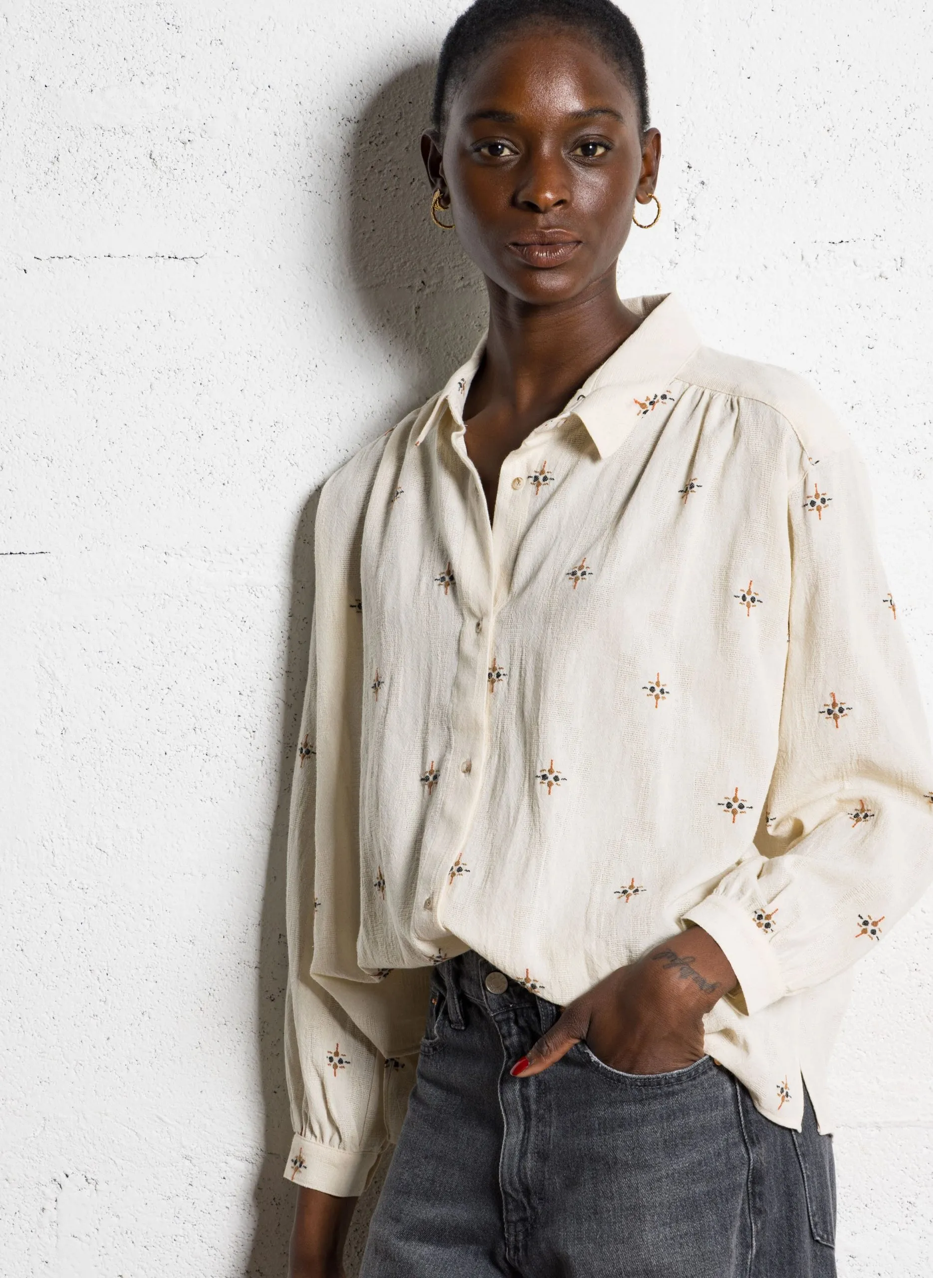 Oversize Hemd aus bestickter Baumwolle Beige ALI