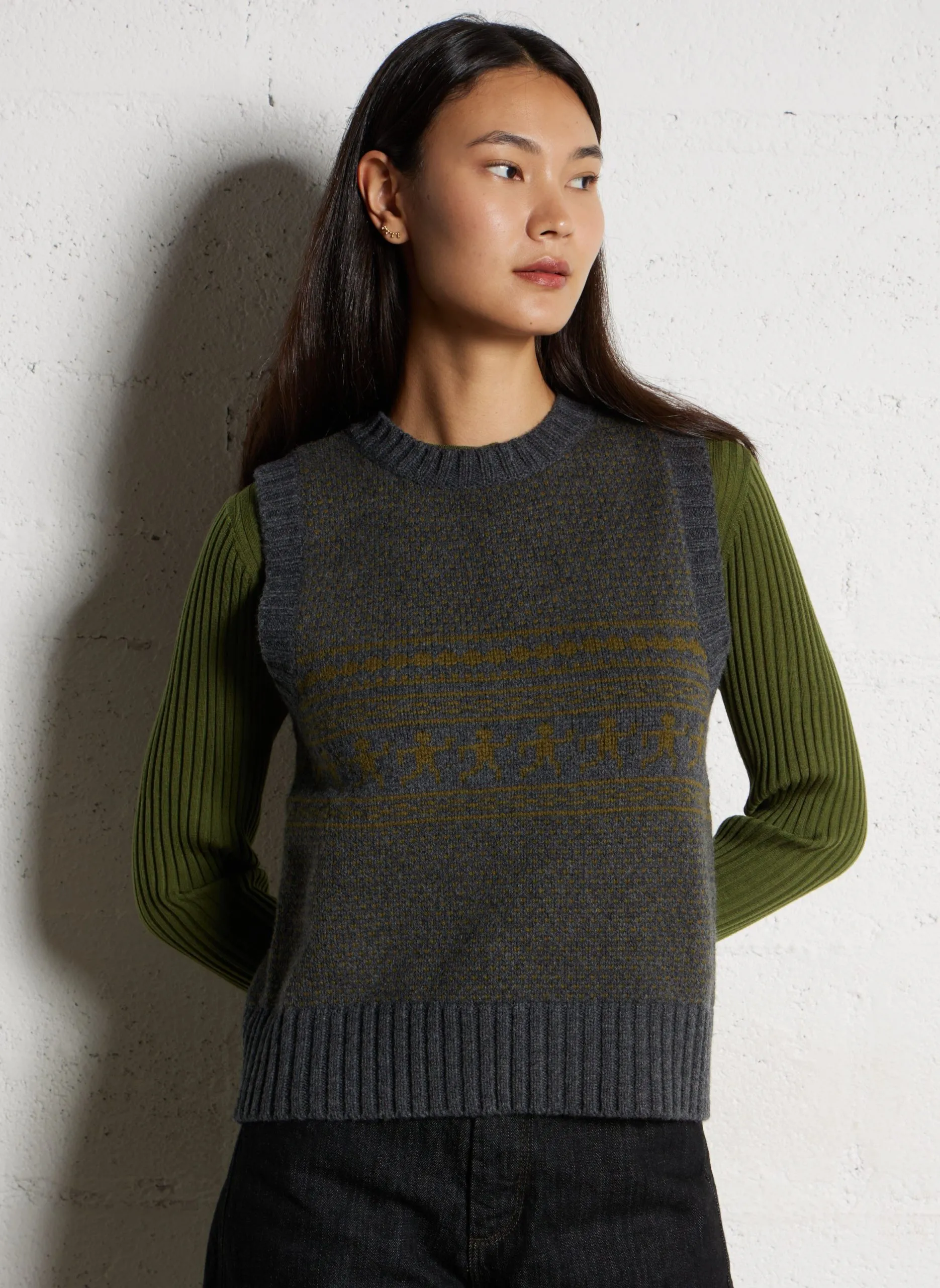 Gerade geschnittener Wollpullover Mehrfarbig NAMASTEJ