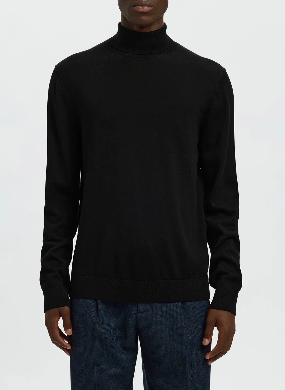 Regular-Fit-Rollkragenpullover aus Merinowolle Schwarz TRAY