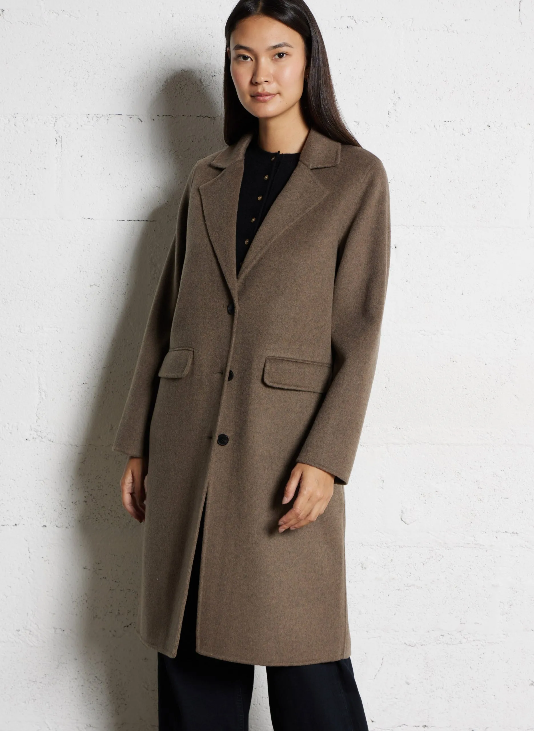 Gerade geschnittener Mantel mit Knopfleiste Braun VILLE