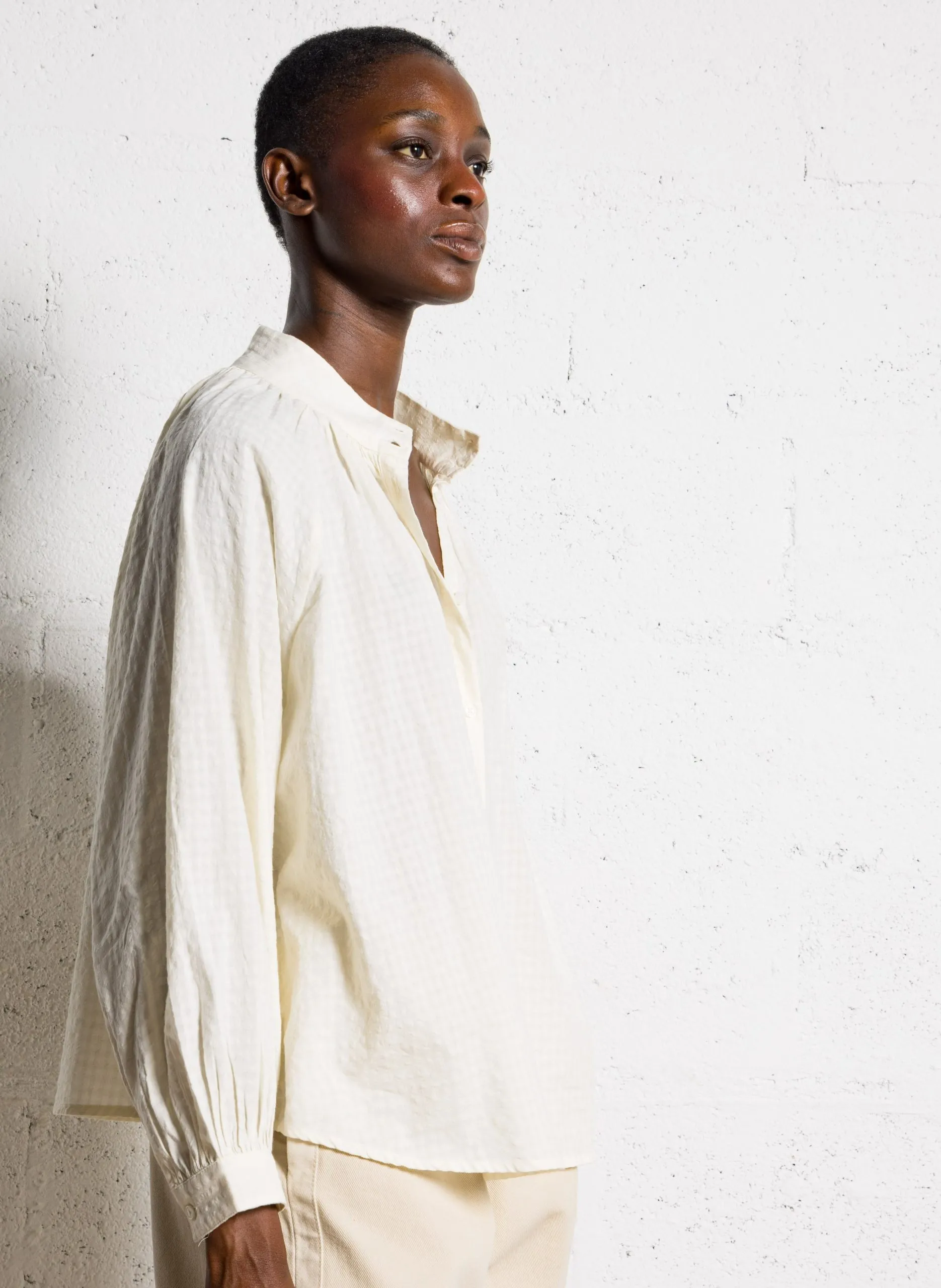 Strukturierte Bluse mit Stehkragen Weiss PAXOSCK