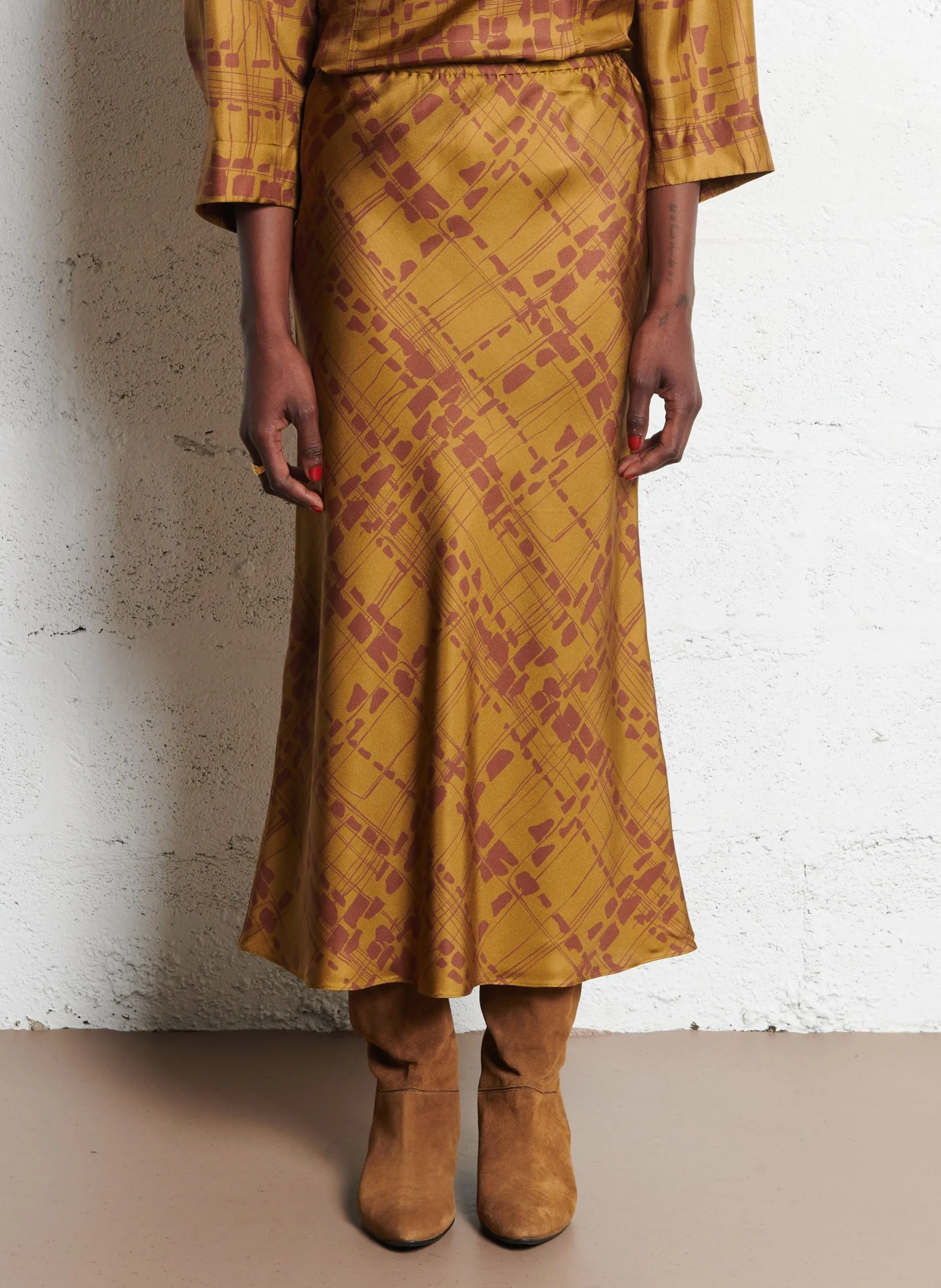 Ausgestellter Midirock aus Seide Mehrfarbig FEVER